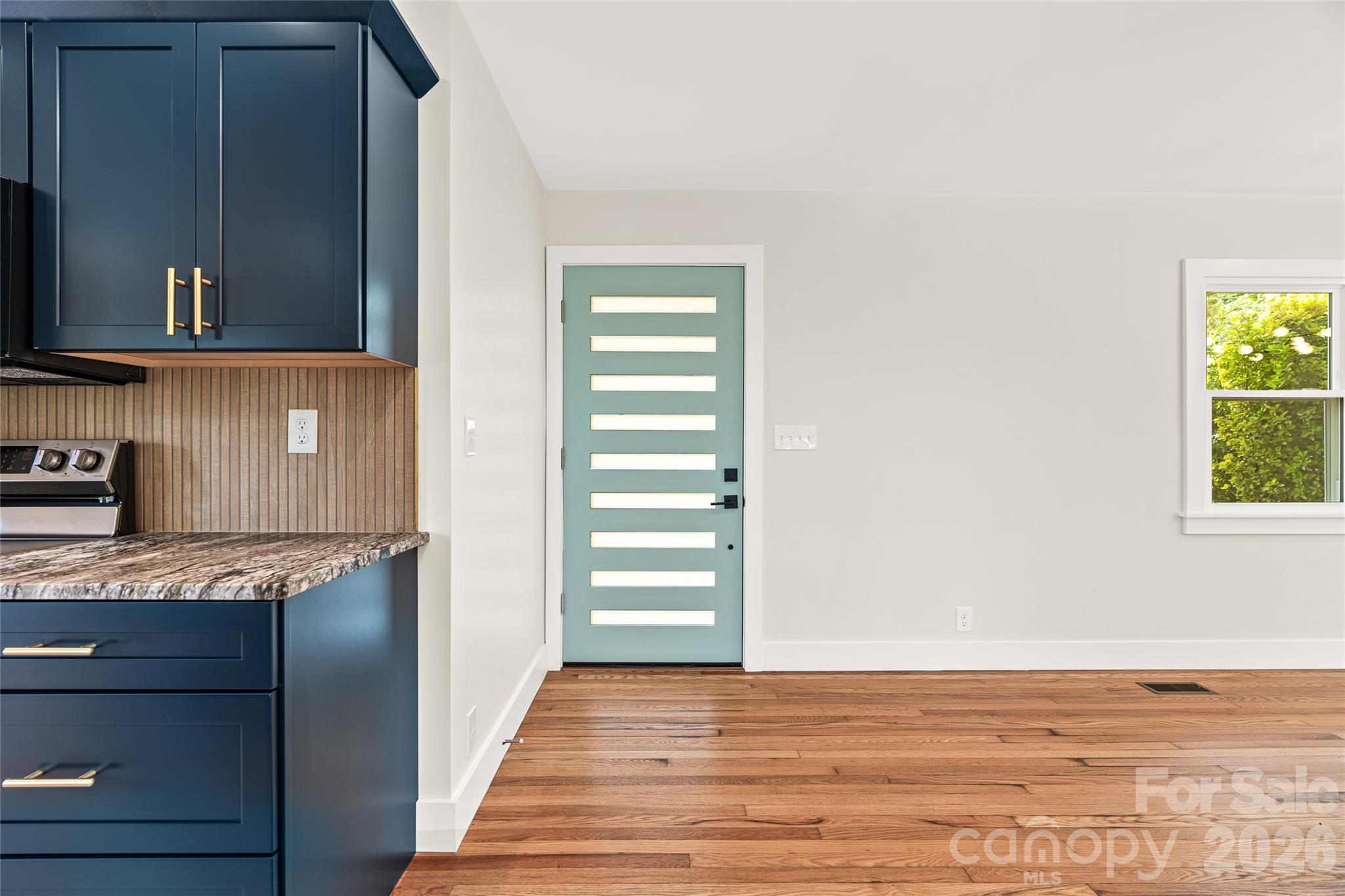 Single Family Residence at 155 Oak Terrace, Arden, photo 7 of 48