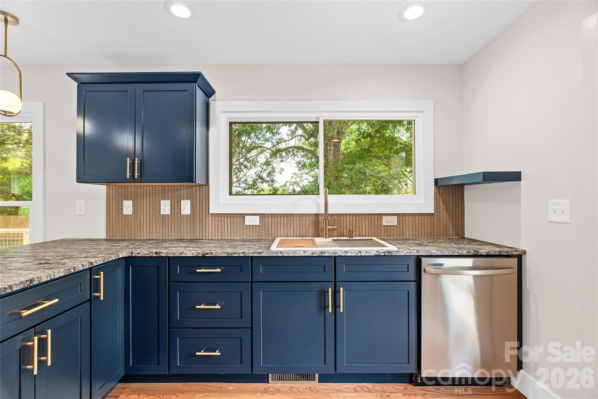 Single Family Residence at 155 Oak Terrace, Arden, photo 13 of 48
