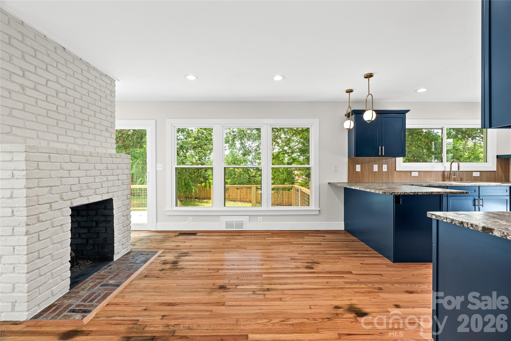 Single Family Residence at 155 Oak Terrace, Arden, photo 20 of 48