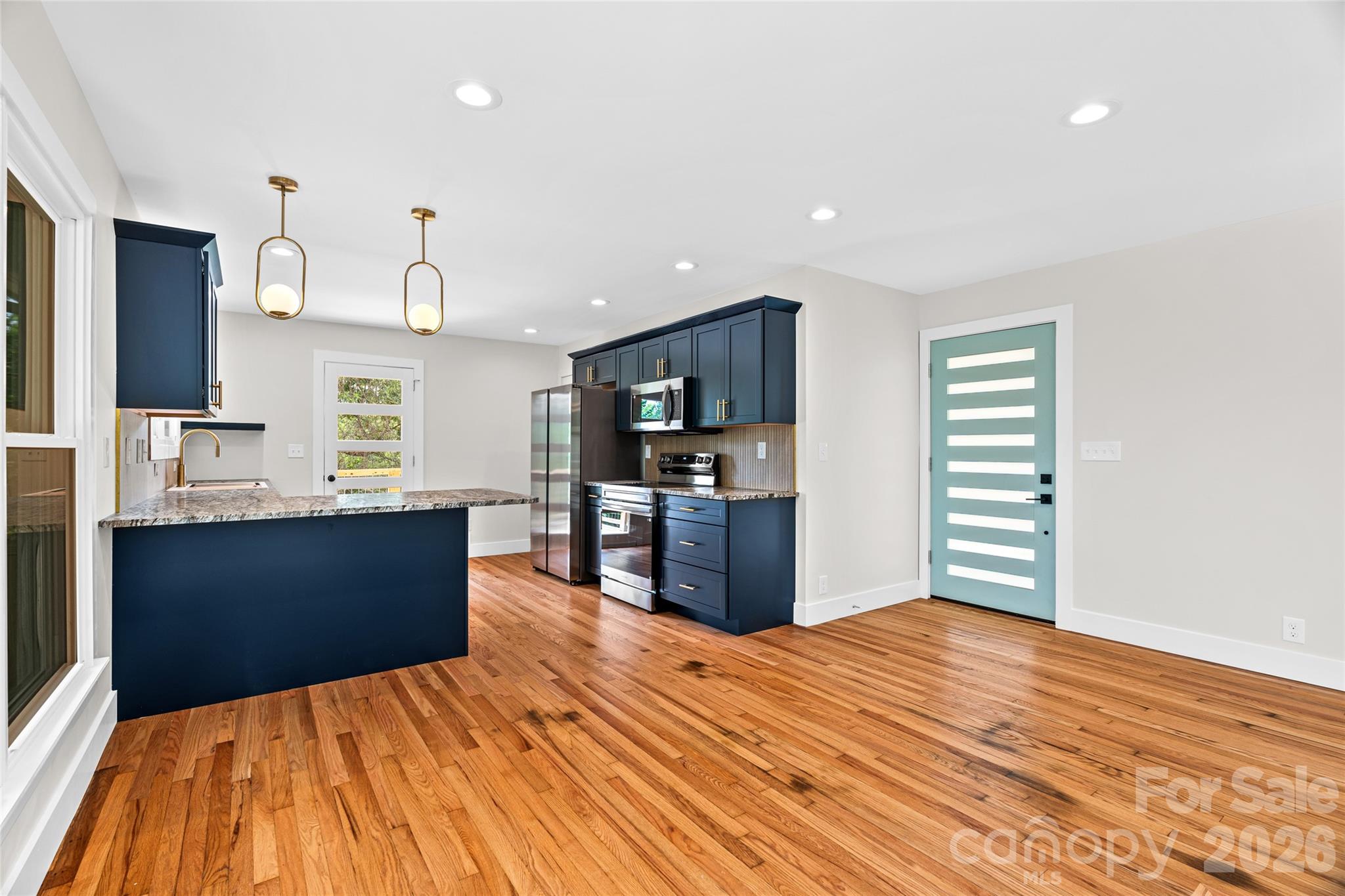 Single Family Residence at 155 Oak Terrace, Arden, photo 21 of 48