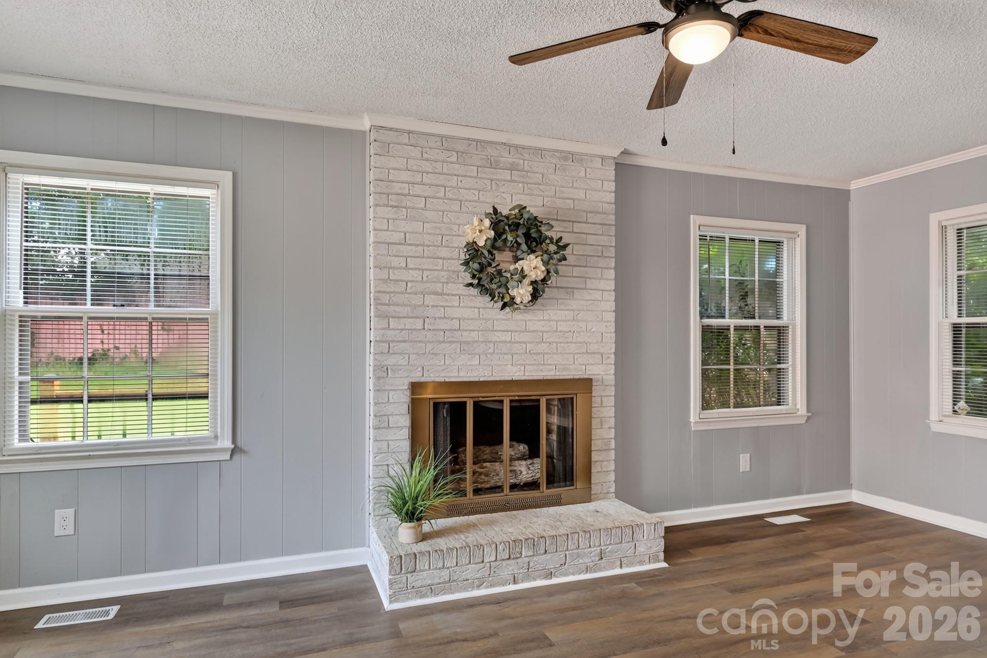 Family Room - 1620 Windyrush Lane, Gastonia