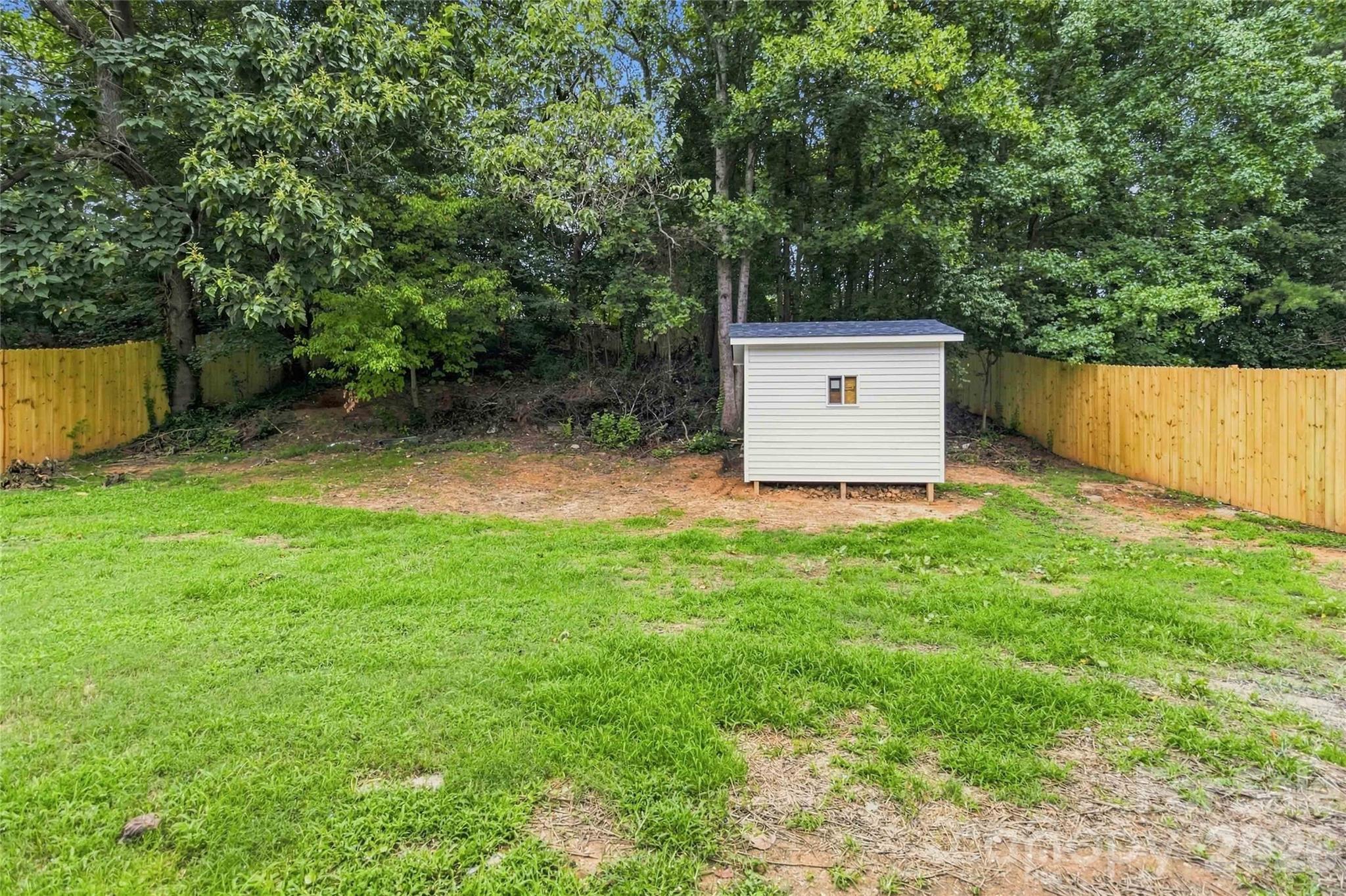 Single Family Residence at 412 E Mclelland Avenue, Mooresville, photo 19 of 19