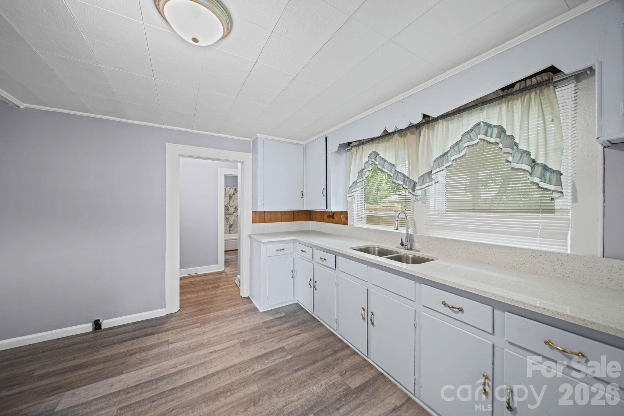 Single Family Residence at 834 Murphy Street, Kannapolis, photo 12 of 35