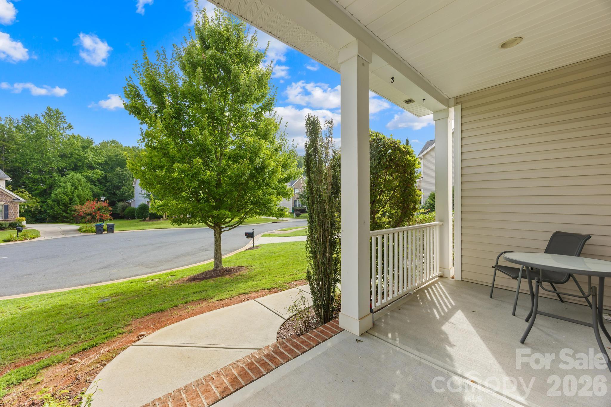 Front Porch - 1004 Hawker Road, Matthews