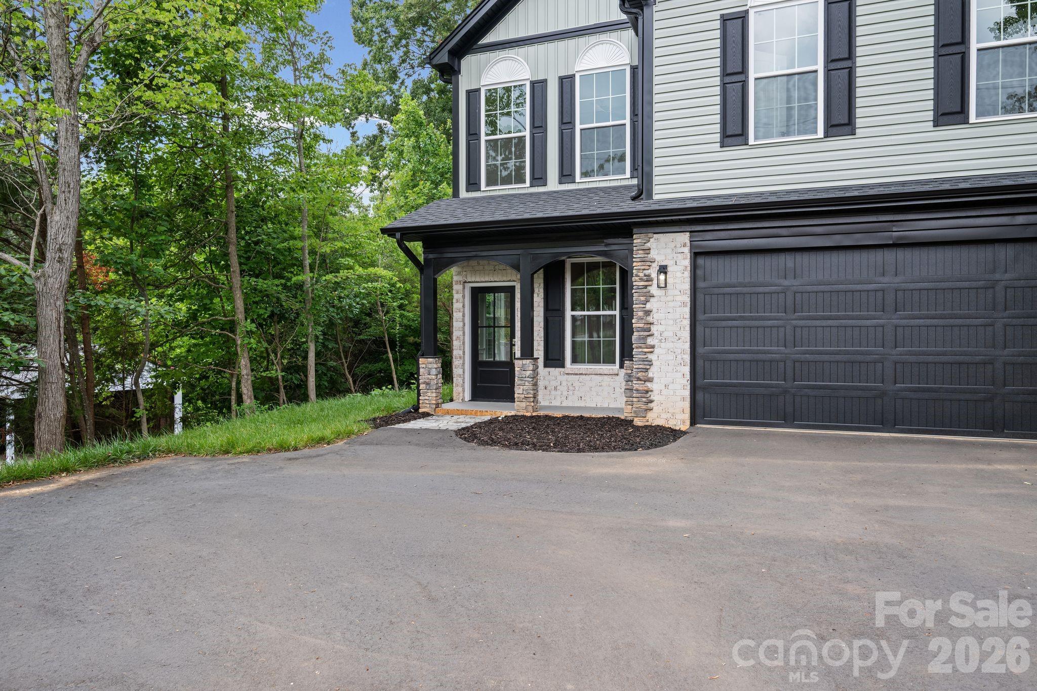 Single Family Residence at 337 Petree Road, Winston Salem, photo 40 of 48