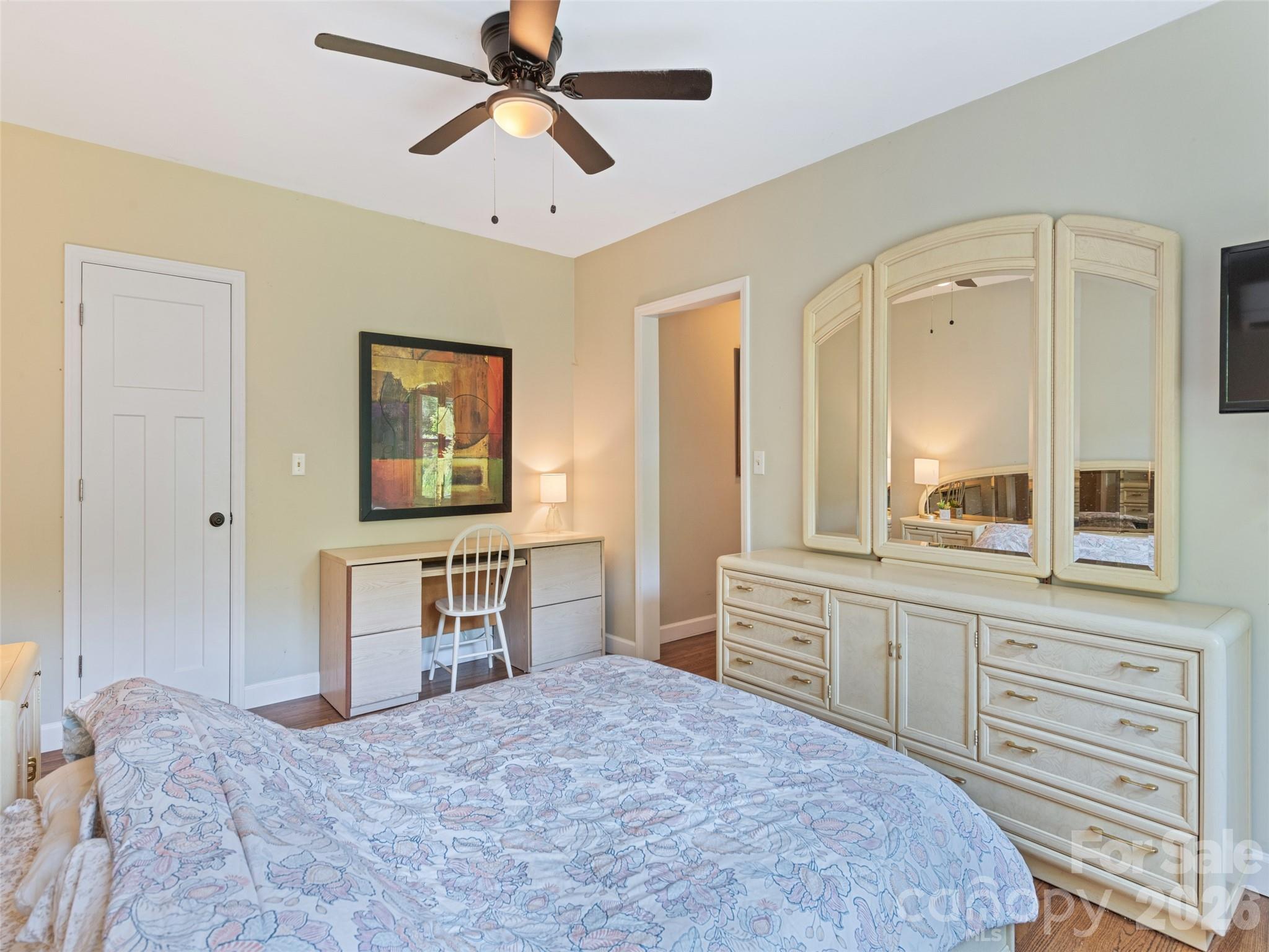 Single Family Residence at 1909 Arlington Place, Hendersonville, photo 20 of 28