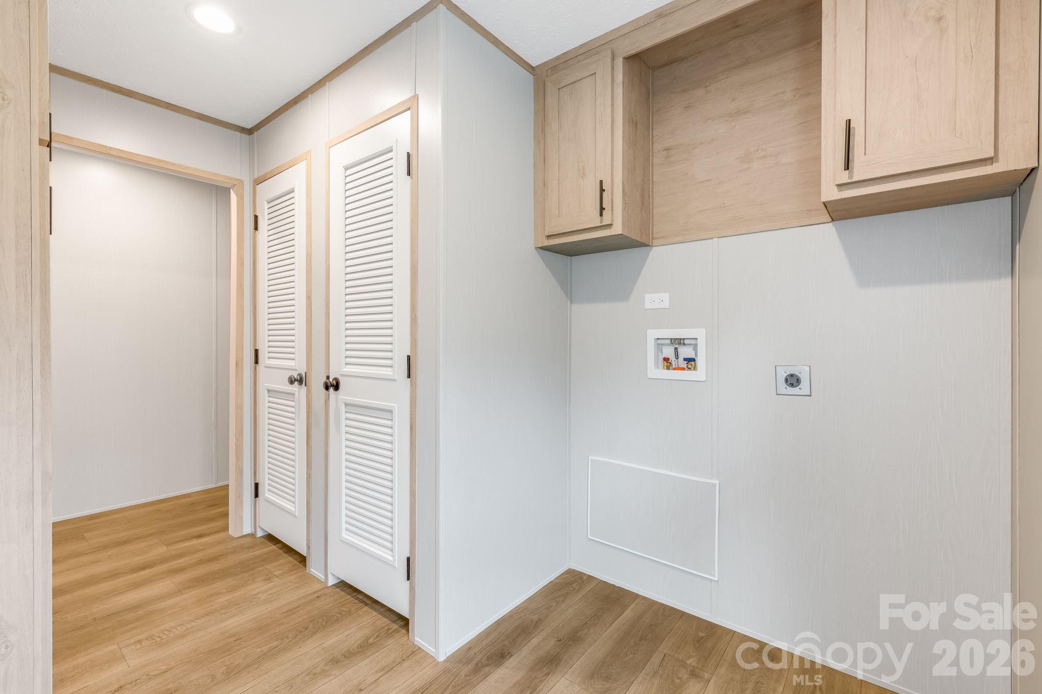 Single Family Residence at 817 Jupiter Road, Weaverville, photo 13 of 20