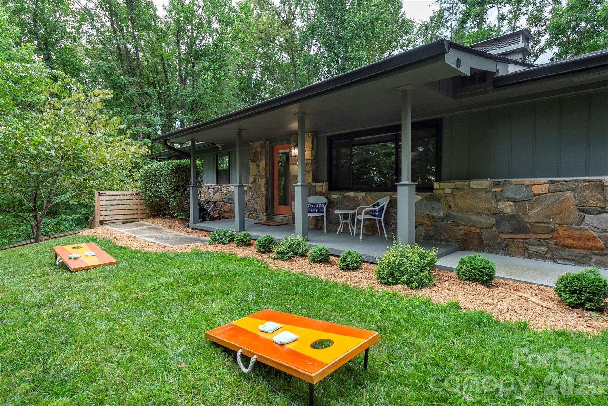 Single Family Residence at 53 Vanderbilt Terrace, Asheville, photo 41 of 45