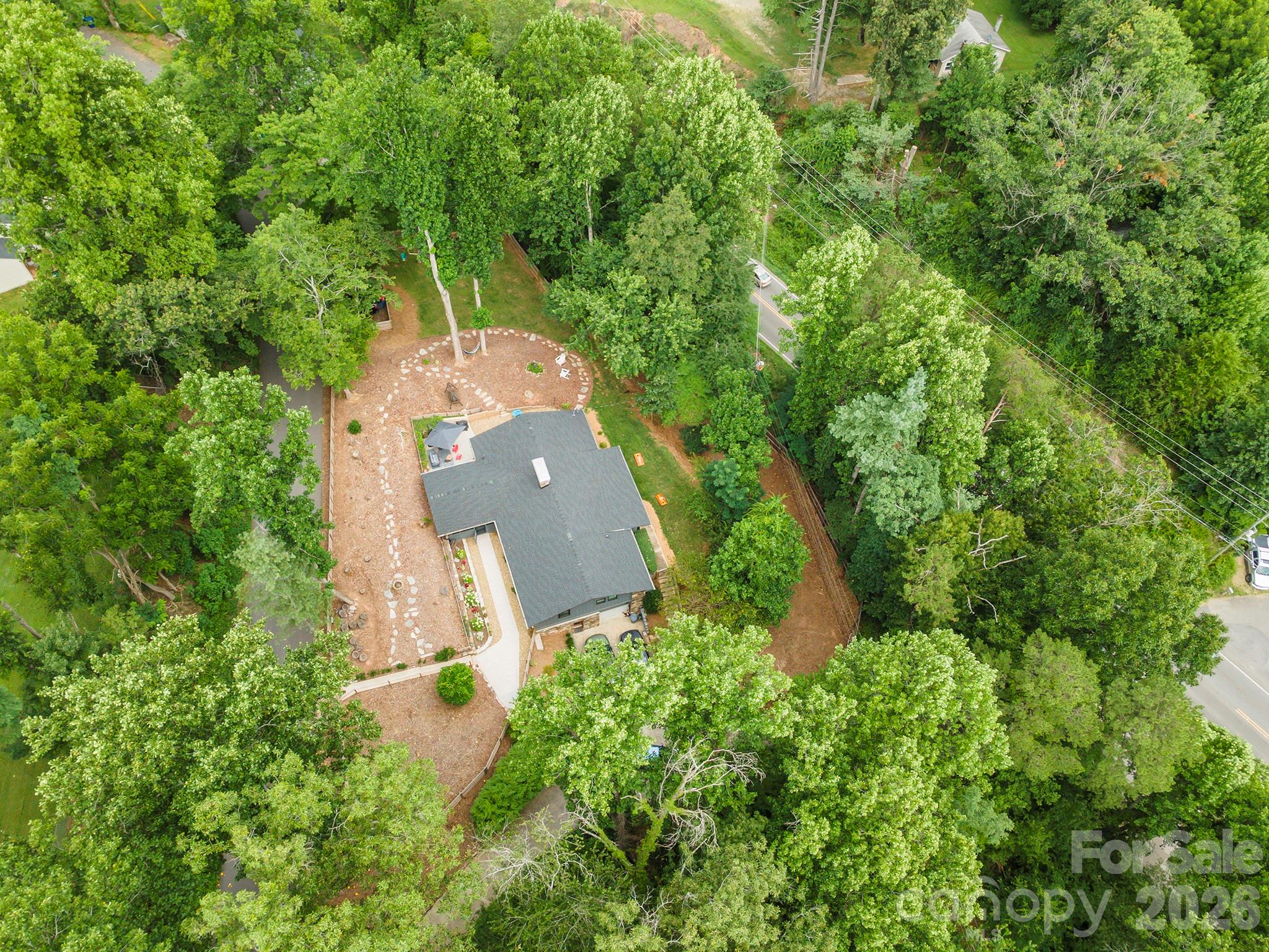 Single Family Residence at 53 Vanderbilt Terrace, Asheville, photo 43 of 45