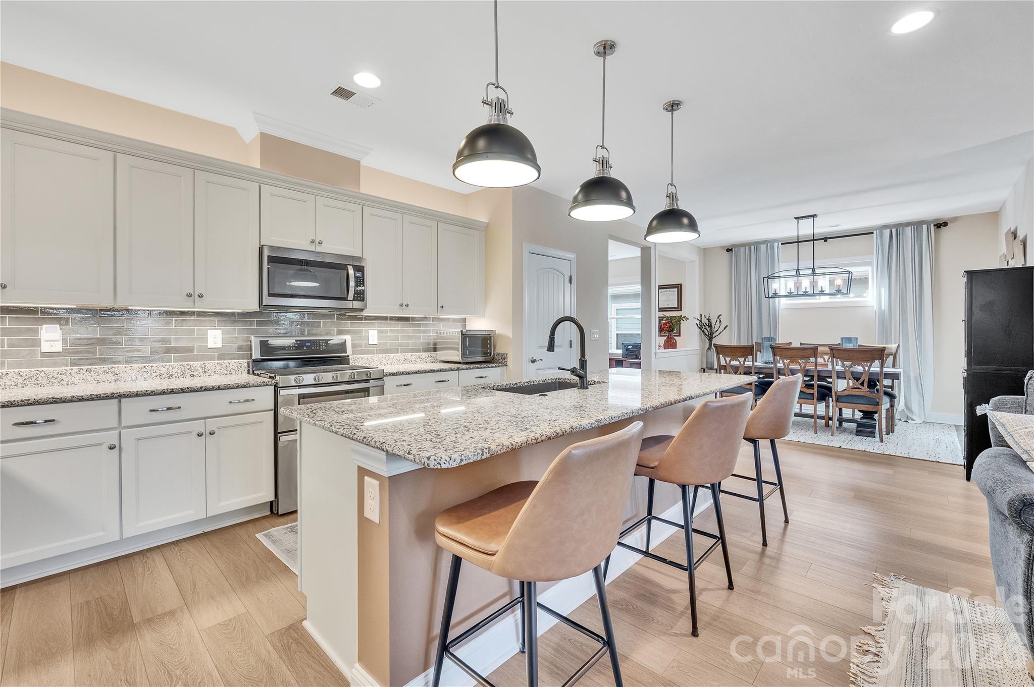Kitchen - 6243 Scuttle Lane, Denver