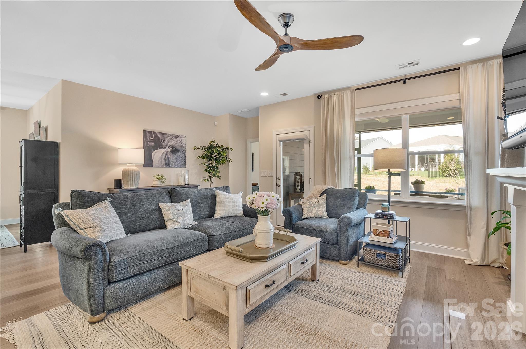 Family Room - 6243 Scuttle Lane, Denver
