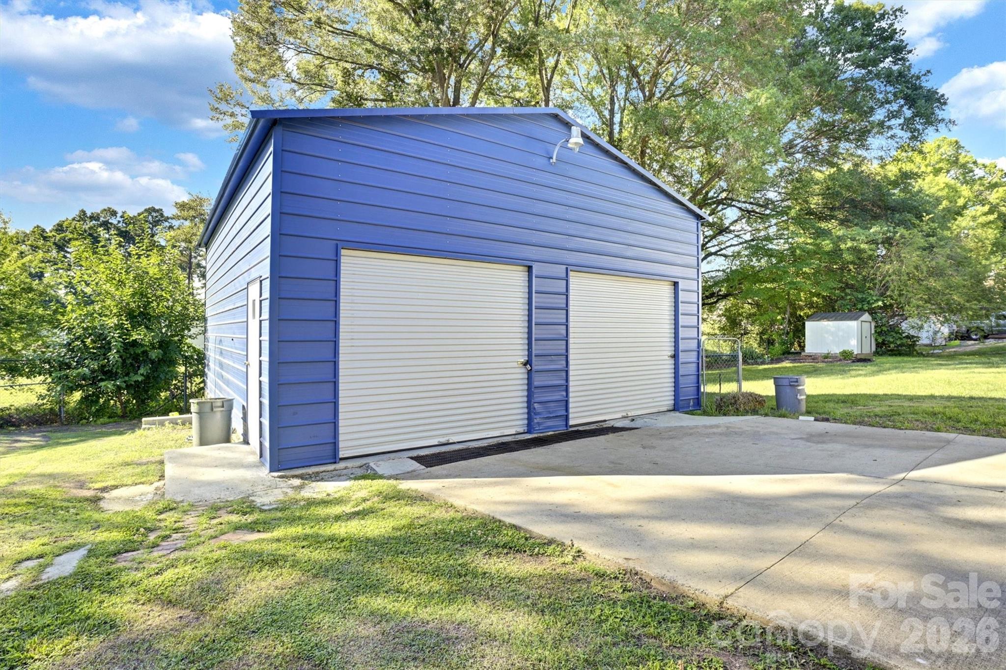 Large garage/workshop wired 220 - 304 Misenheimer Drive NW, Concord