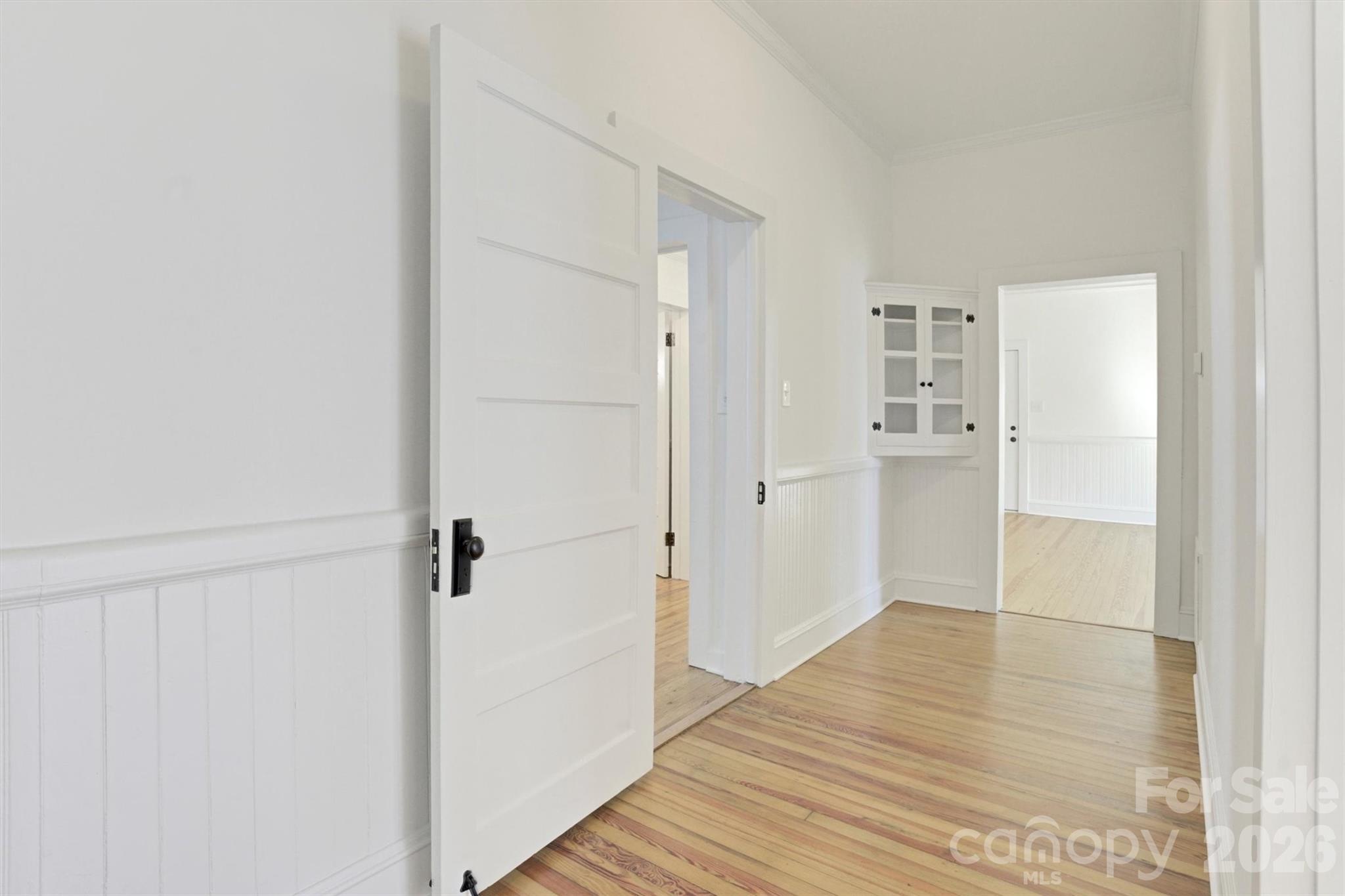 Single Family Residence at 304 Misenheimer Drive NW, Concord, photo 5 of 26