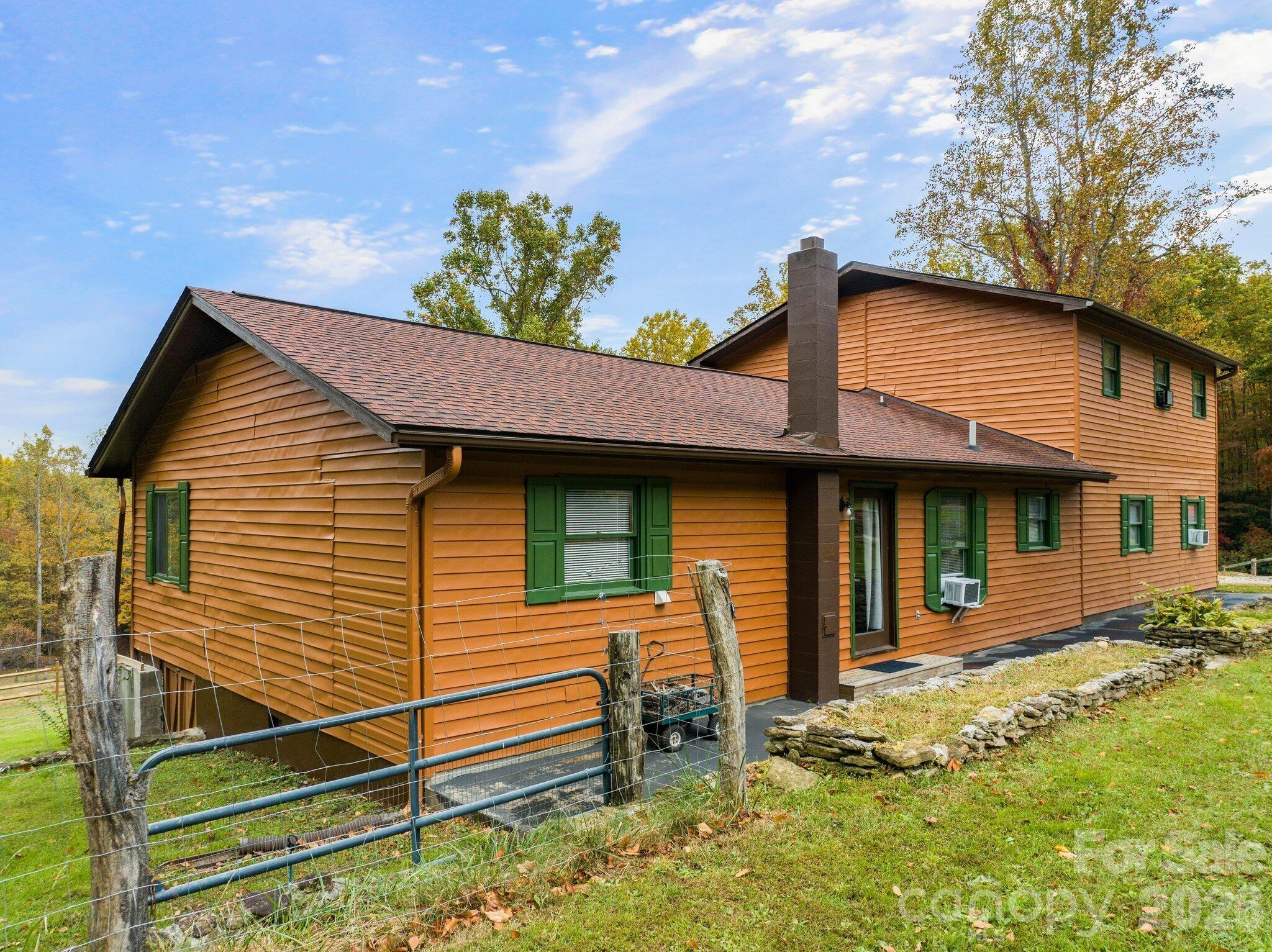 Duplex at 540 Duncan Creek Road, Fletcher, photo 26 of 45