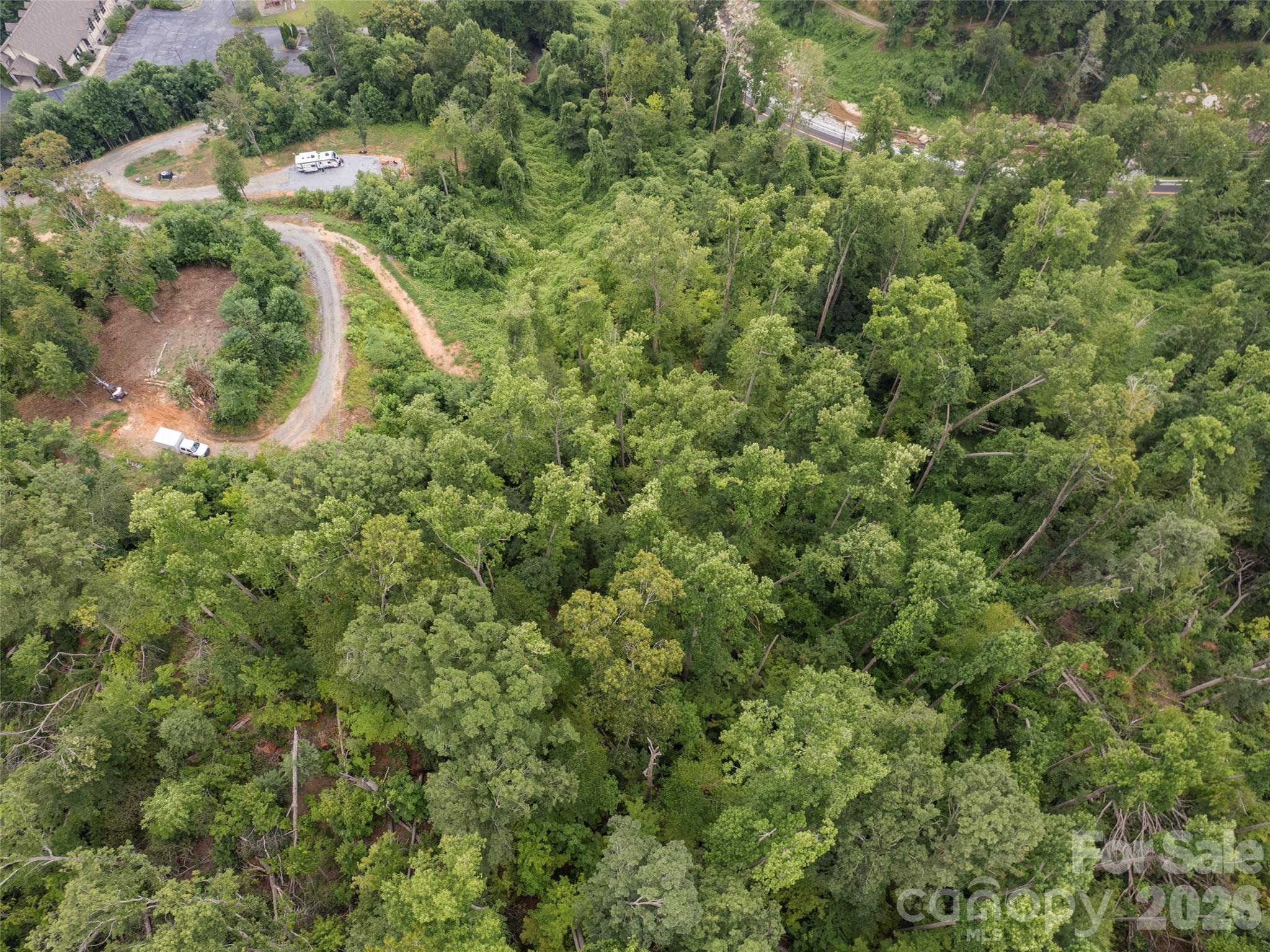 Single Family Residence at 213 Three Rivers Drive, Hendersonville, photo 23 of 24