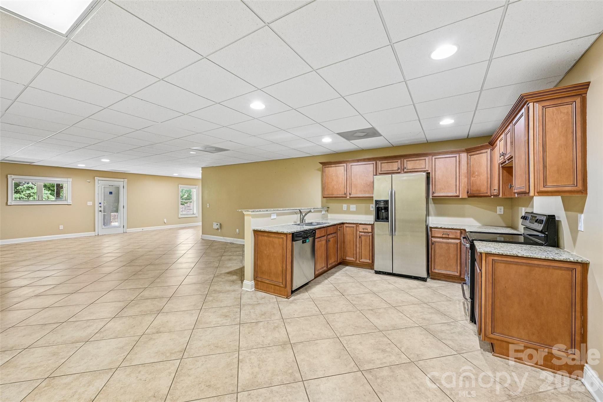 Single Family Residence at 2016 Rocky Stream Road, York, photo 6 of 45