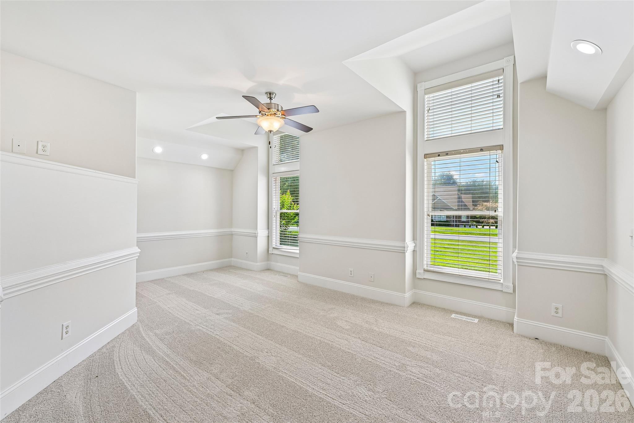 Single Family Residence at 2016 Rocky Stream Road, York, photo 18 of 45