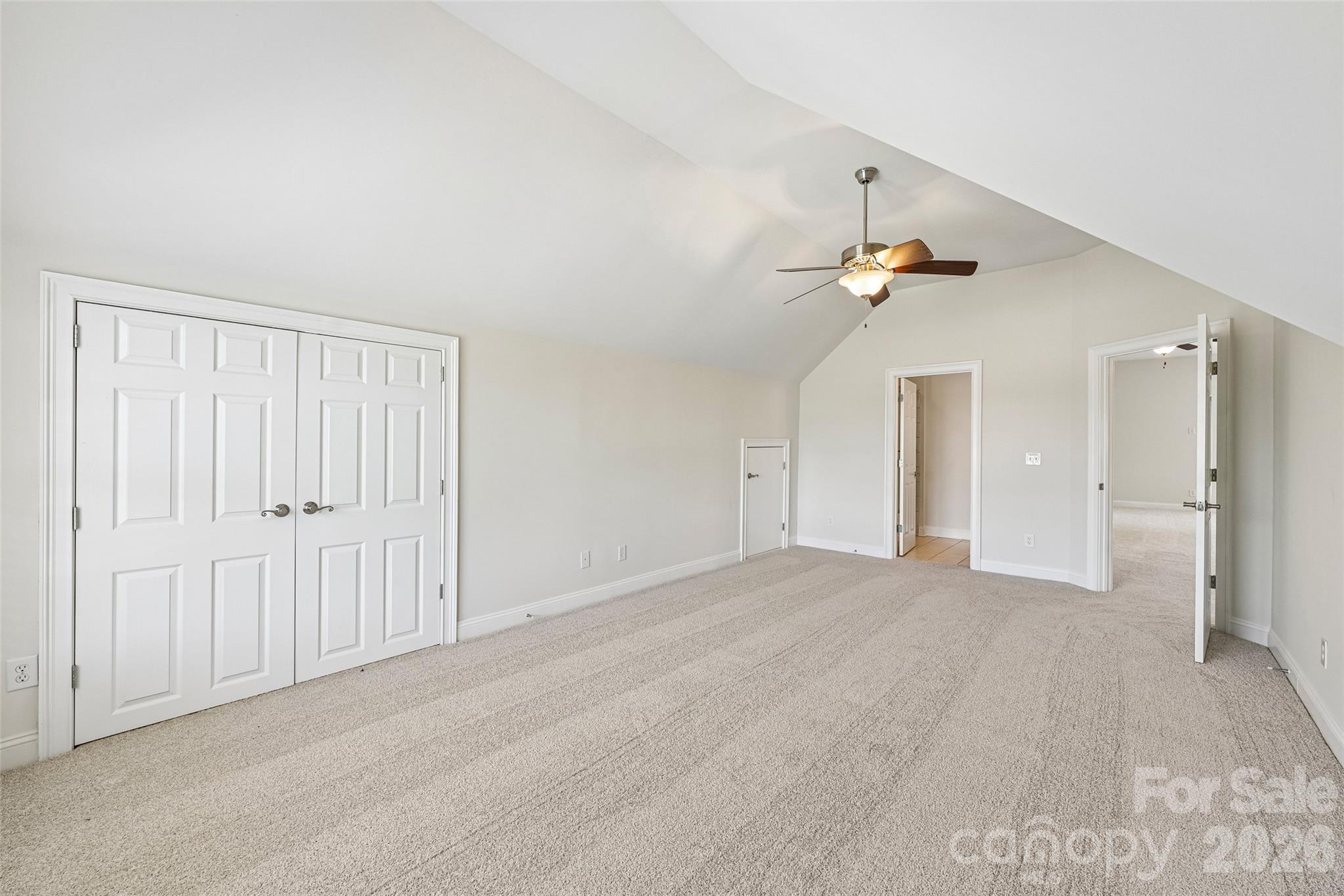 Single Family Residence at 2016 Rocky Stream Road, York, photo 21 of 45