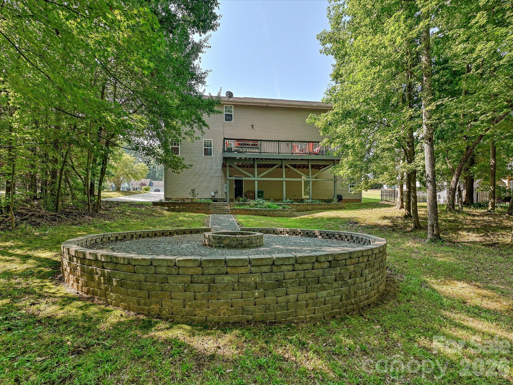 Single Family Residence at 1401 Wall Street, Waxhaw, photo 42 of 45