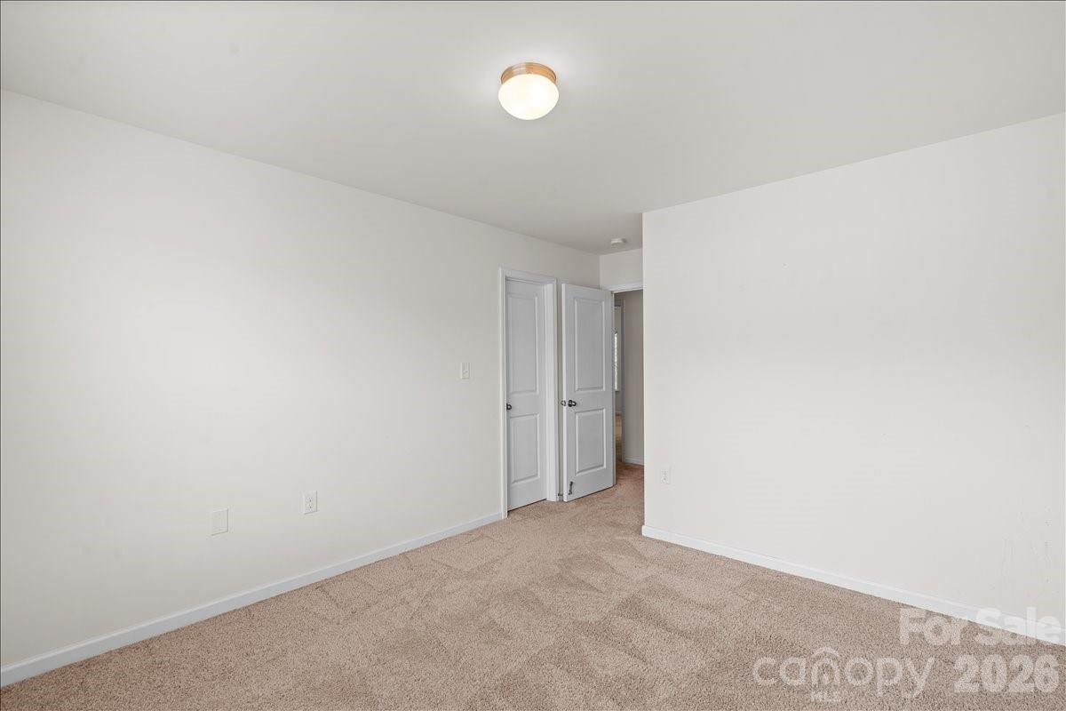 Guest bedroom - 6066 Benedict Place, Indian Land