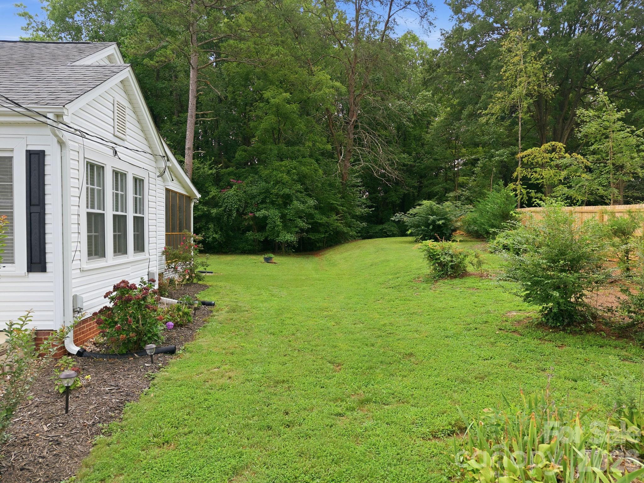 Single Family Residence at 403 W Peeler Street, Salisbury, photo 43 of 48
