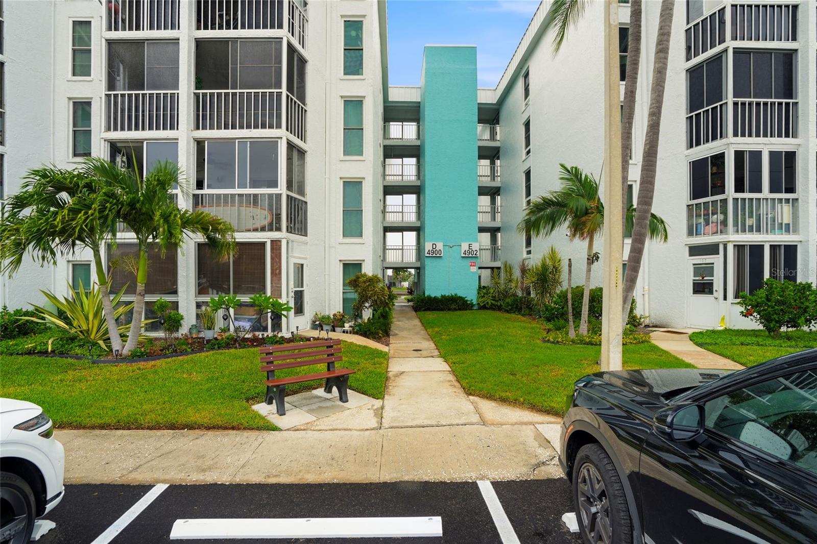 Condominium at 4900 38TH WAY S #404, ST PETERSBURG, photo 3 of 38