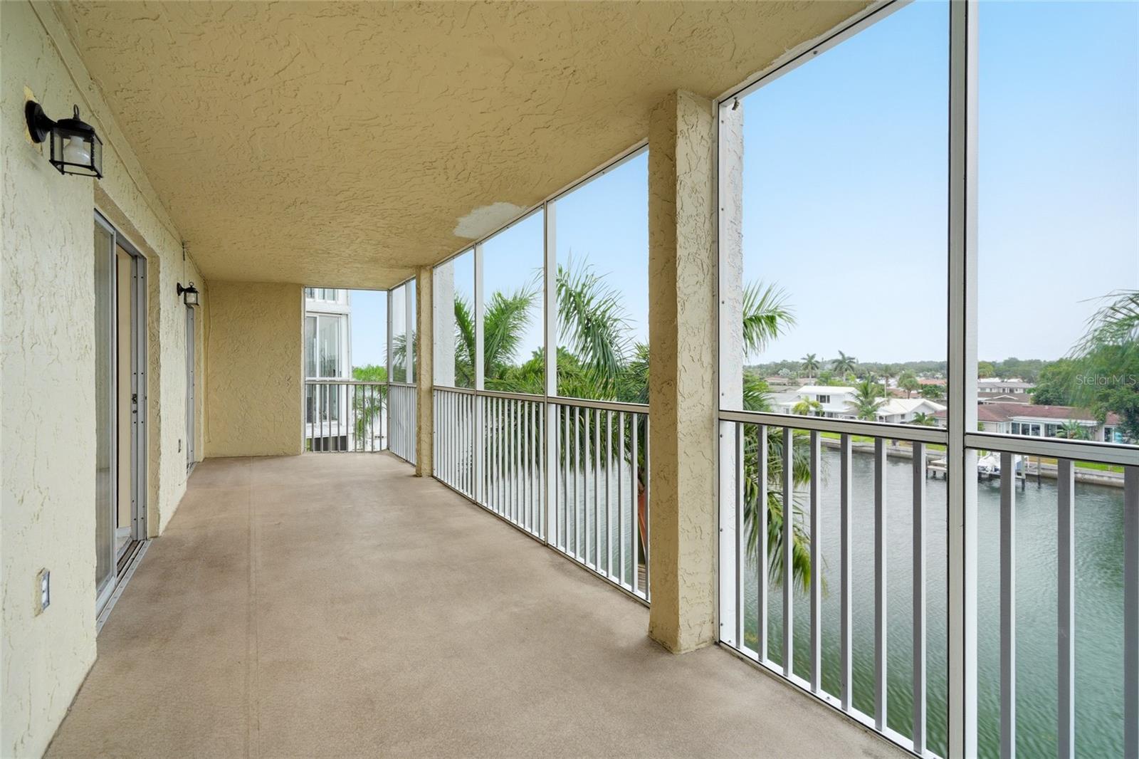 Condominium at 4900 38TH WAY S #404, ST PETERSBURG, photo 21 of 38