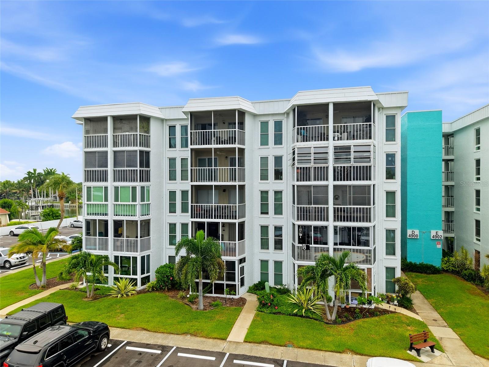 Condominium at 4900 38TH WAY S #404, ST PETERSBURG, photo 27 of 38