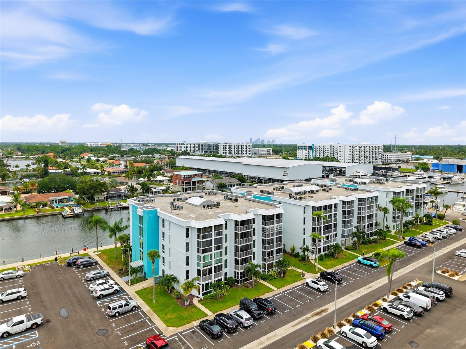 Condominium at 4900 38TH WAY S #404, ST PETERSBURG, photo 30 of 38