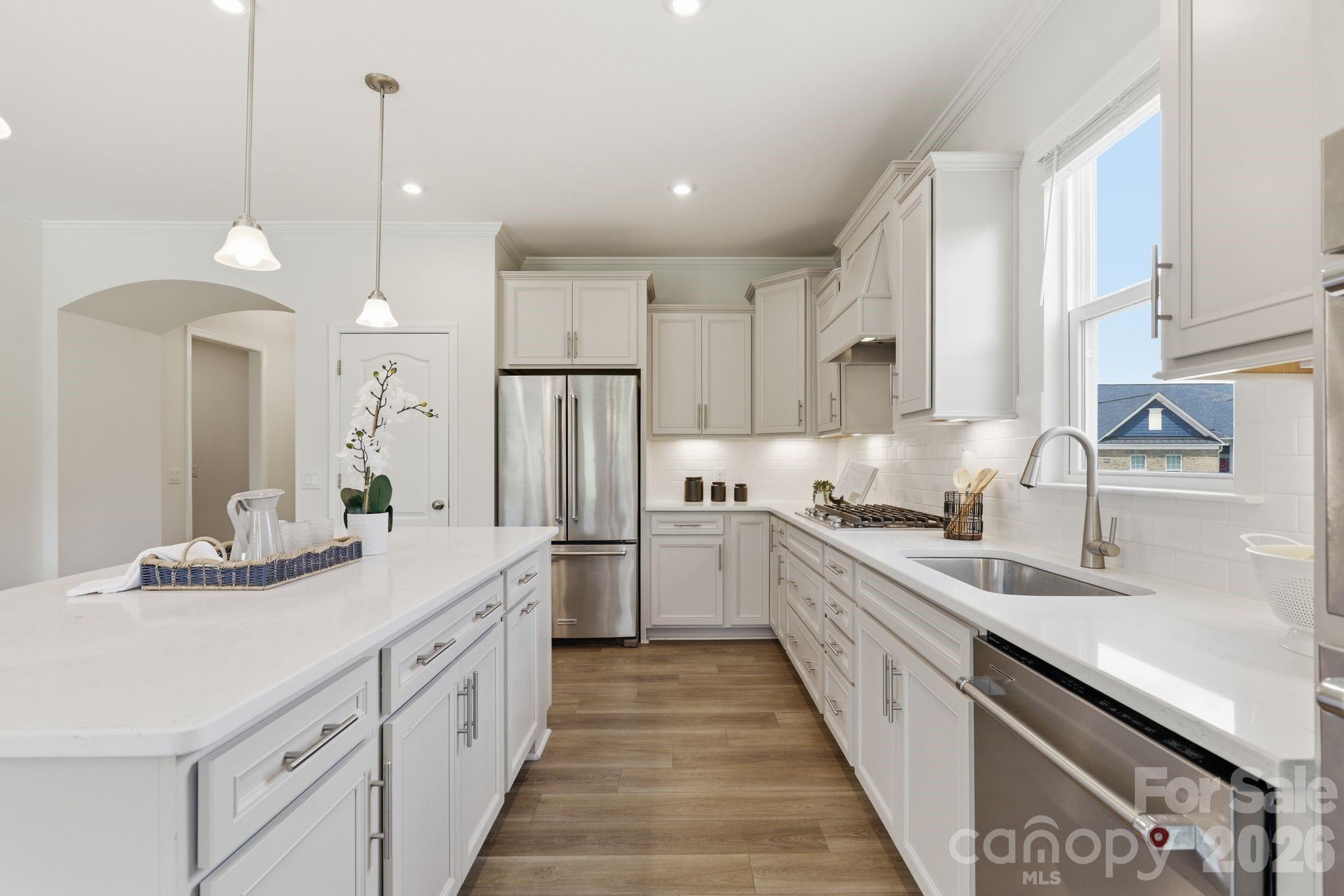 Single Family Residence at 13704 Berkley Avenue, Huntersville, photo 13 of 44