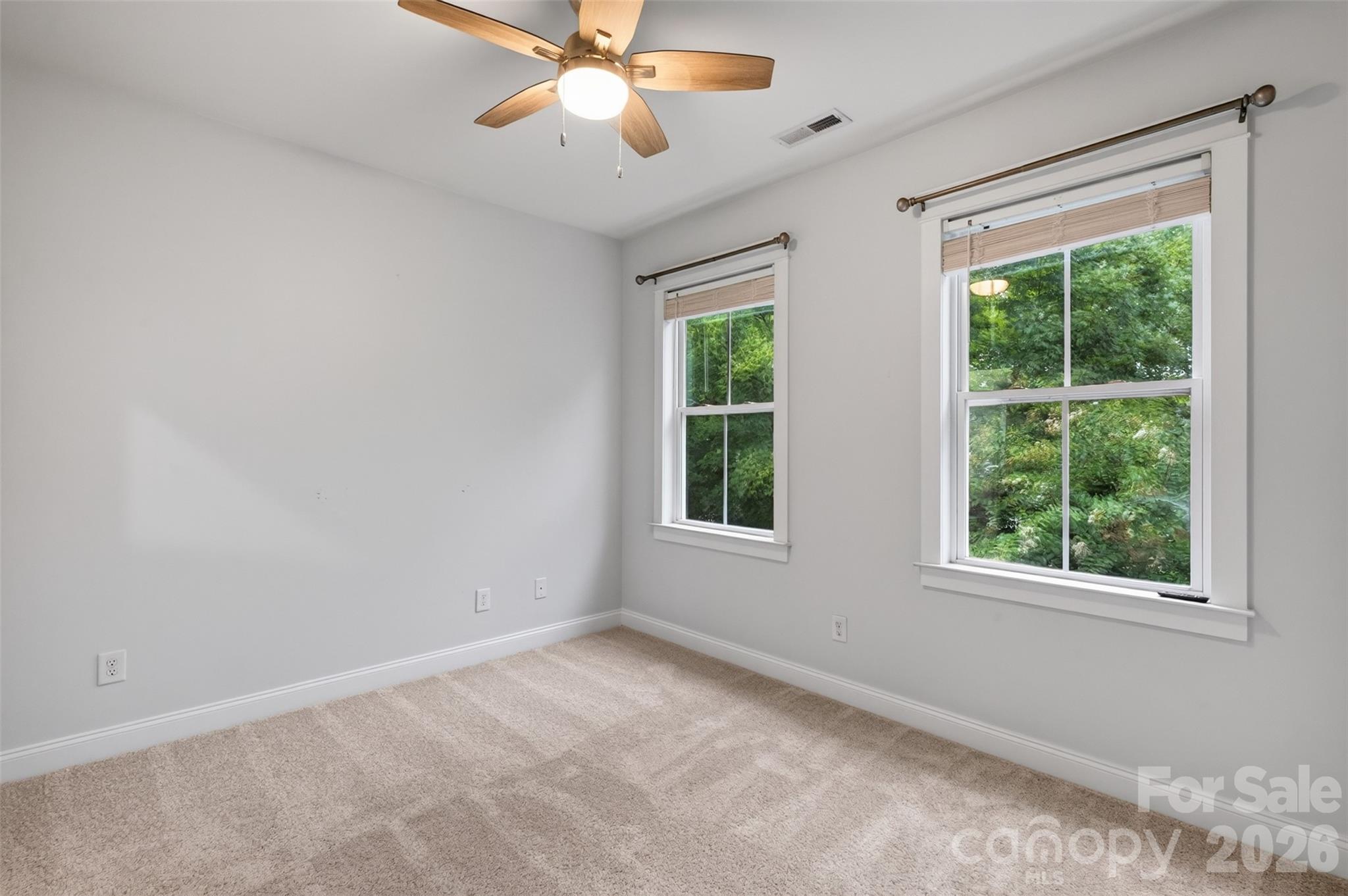 Secondary Bedroom - 15829 Trenton Place Road, Huntersville