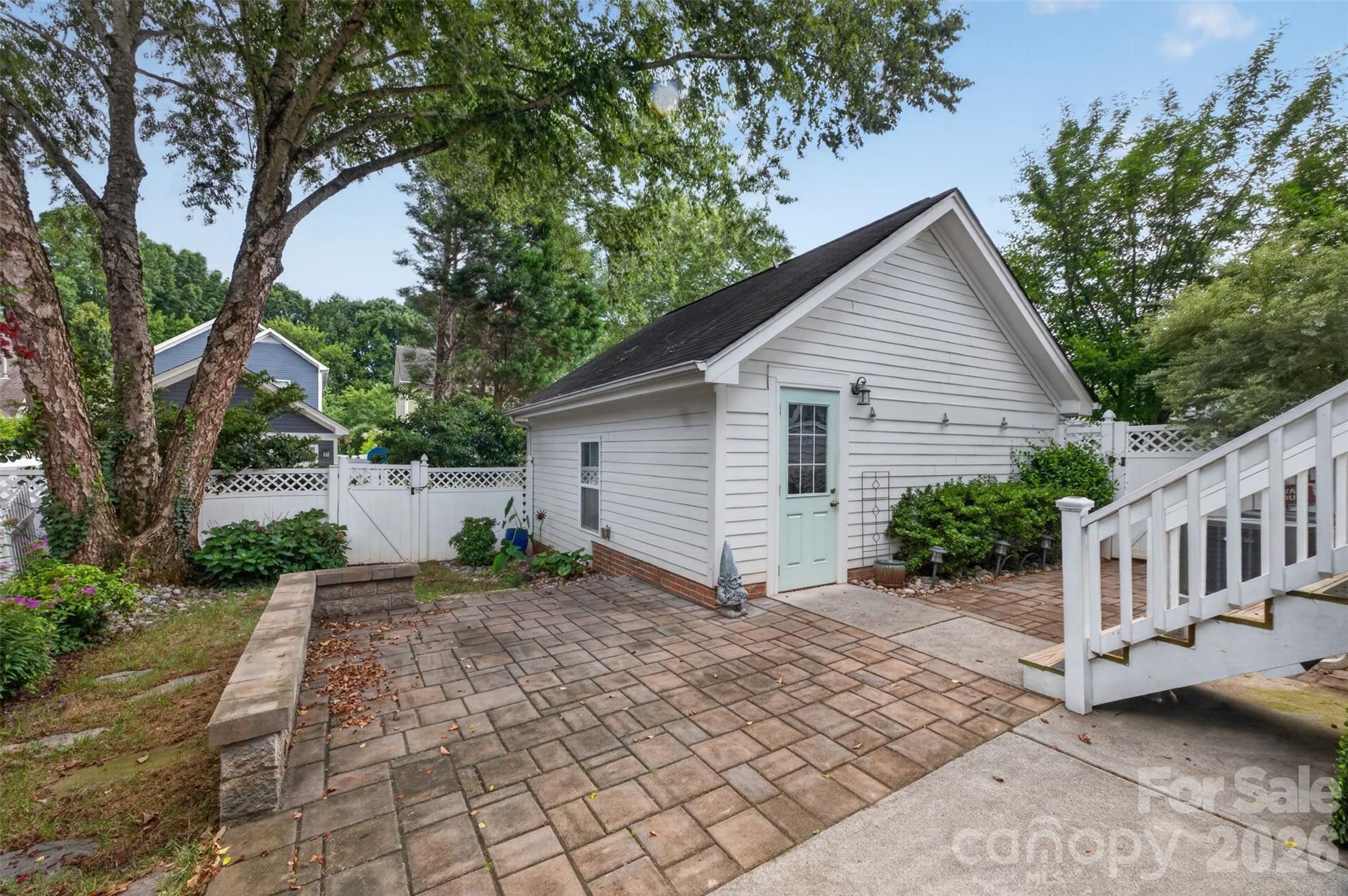 Paver Patio - 15829 Trenton Place Road, Huntersville