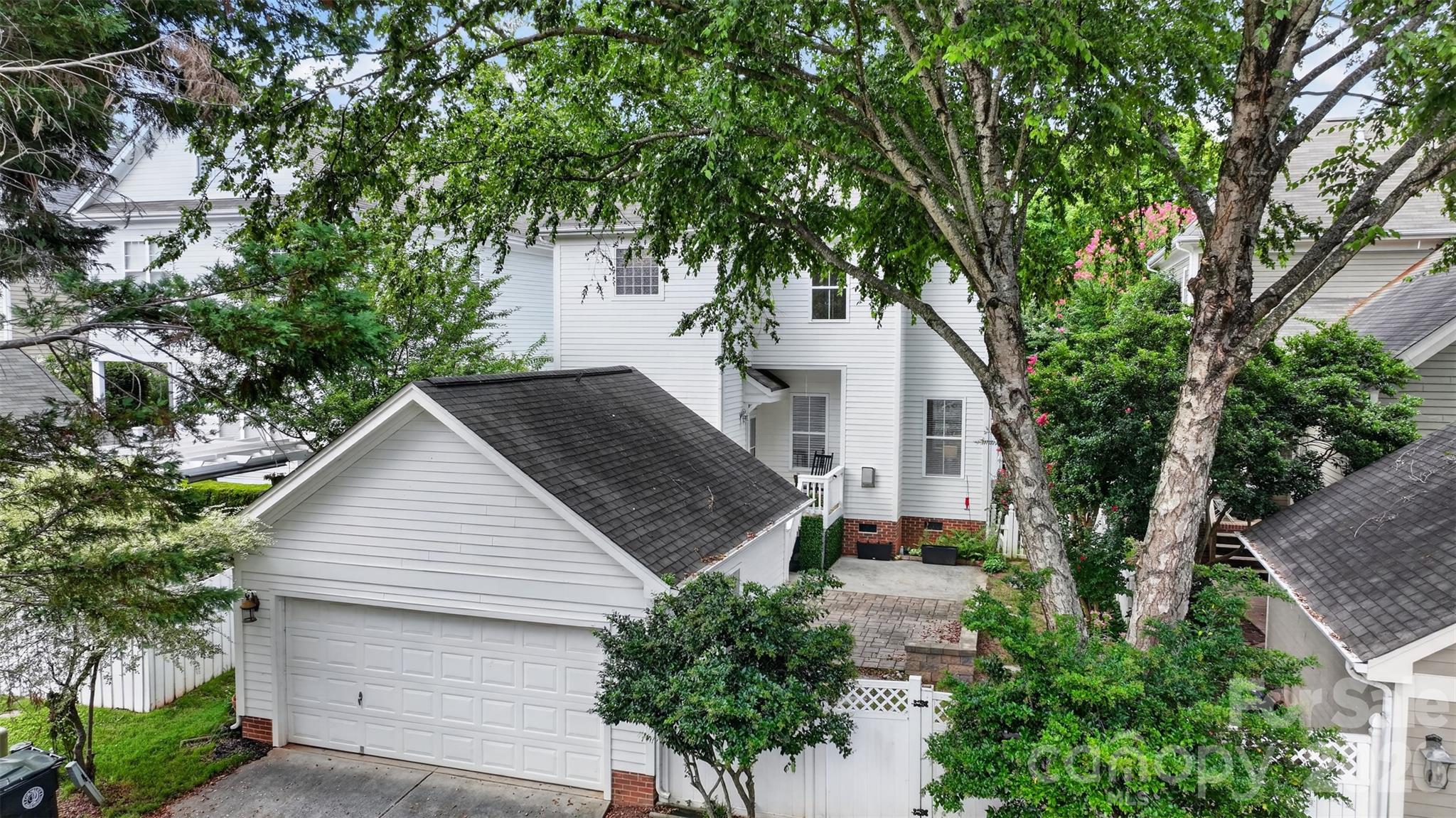 Detached Garage - 15829 Trenton Place Road, Huntersville