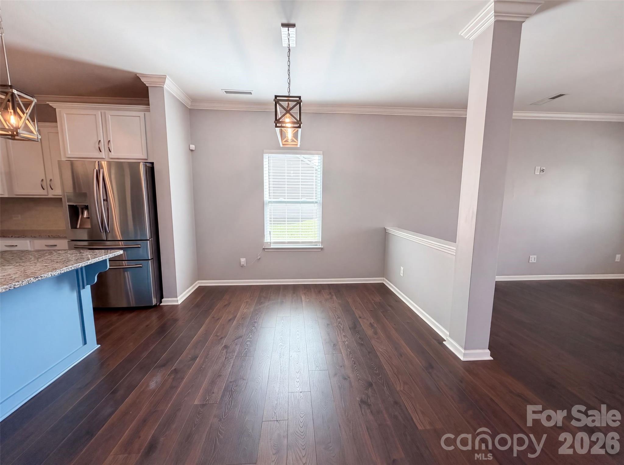 Single Family Residence at 2618 Courtland Drive, Clover, photo 7 of 17