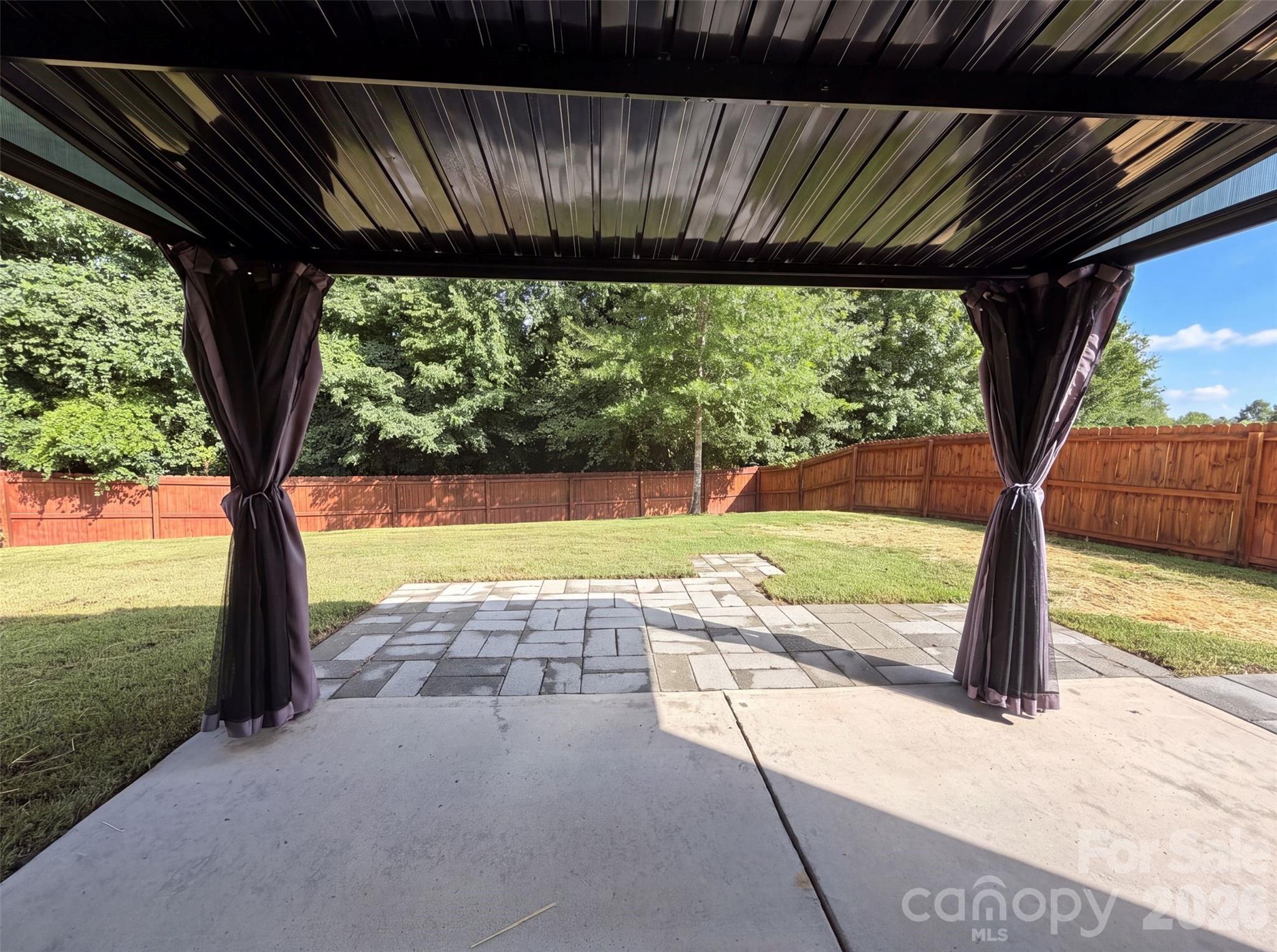 Single Family Residence at 2618 Courtland Drive, Clover, photo 17 of 17