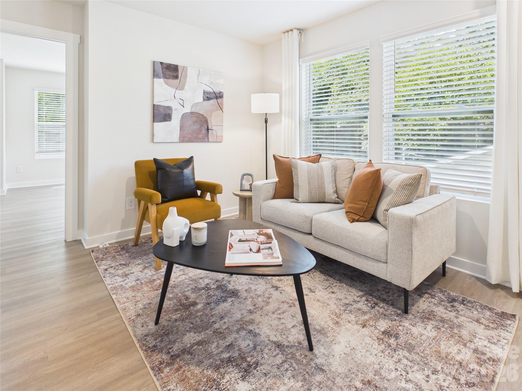Loft - 105 Dilling Street N, Kings Mountain