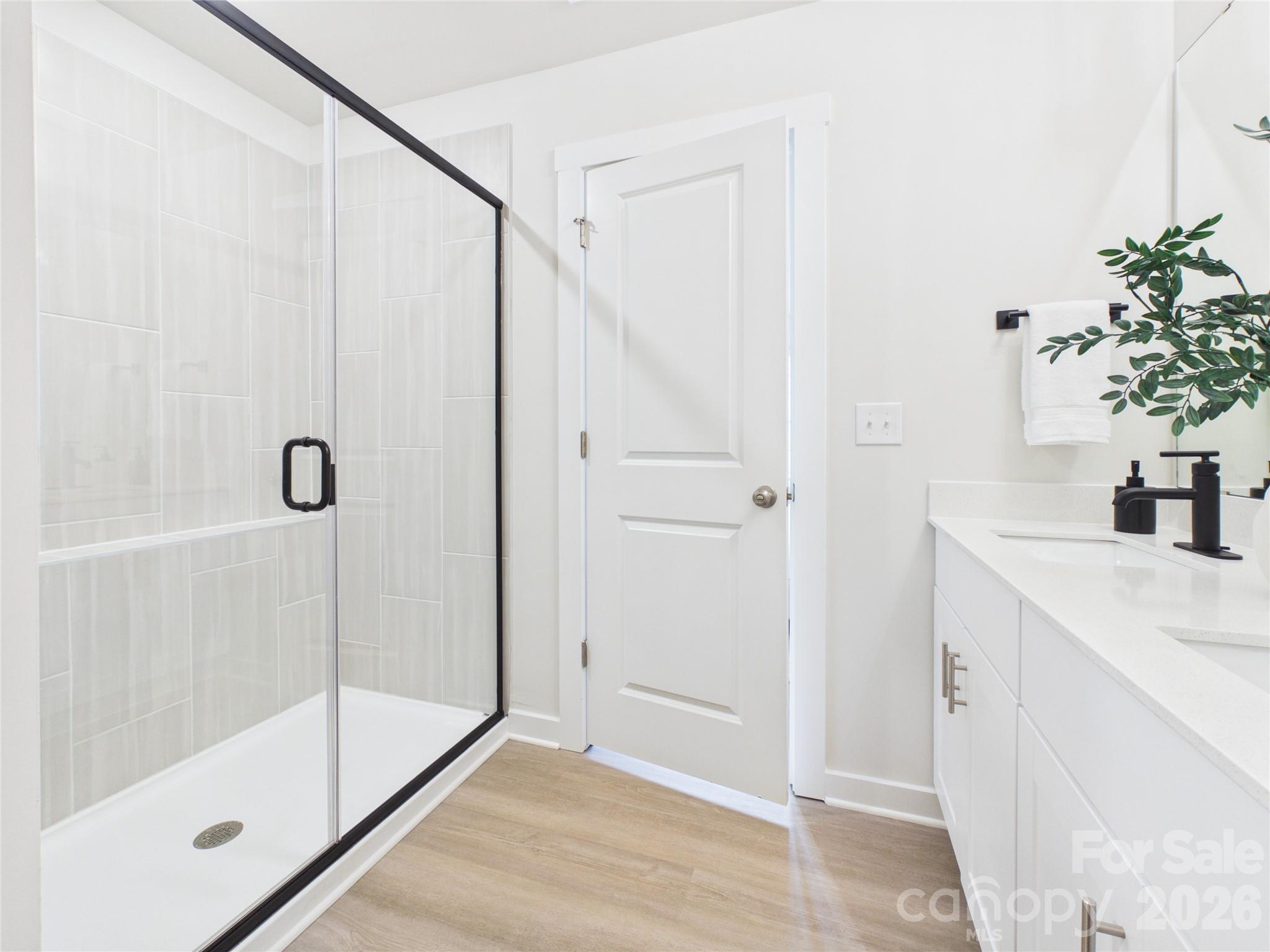 Primary Bath - 105 Dilling Street N, Kings Mountain