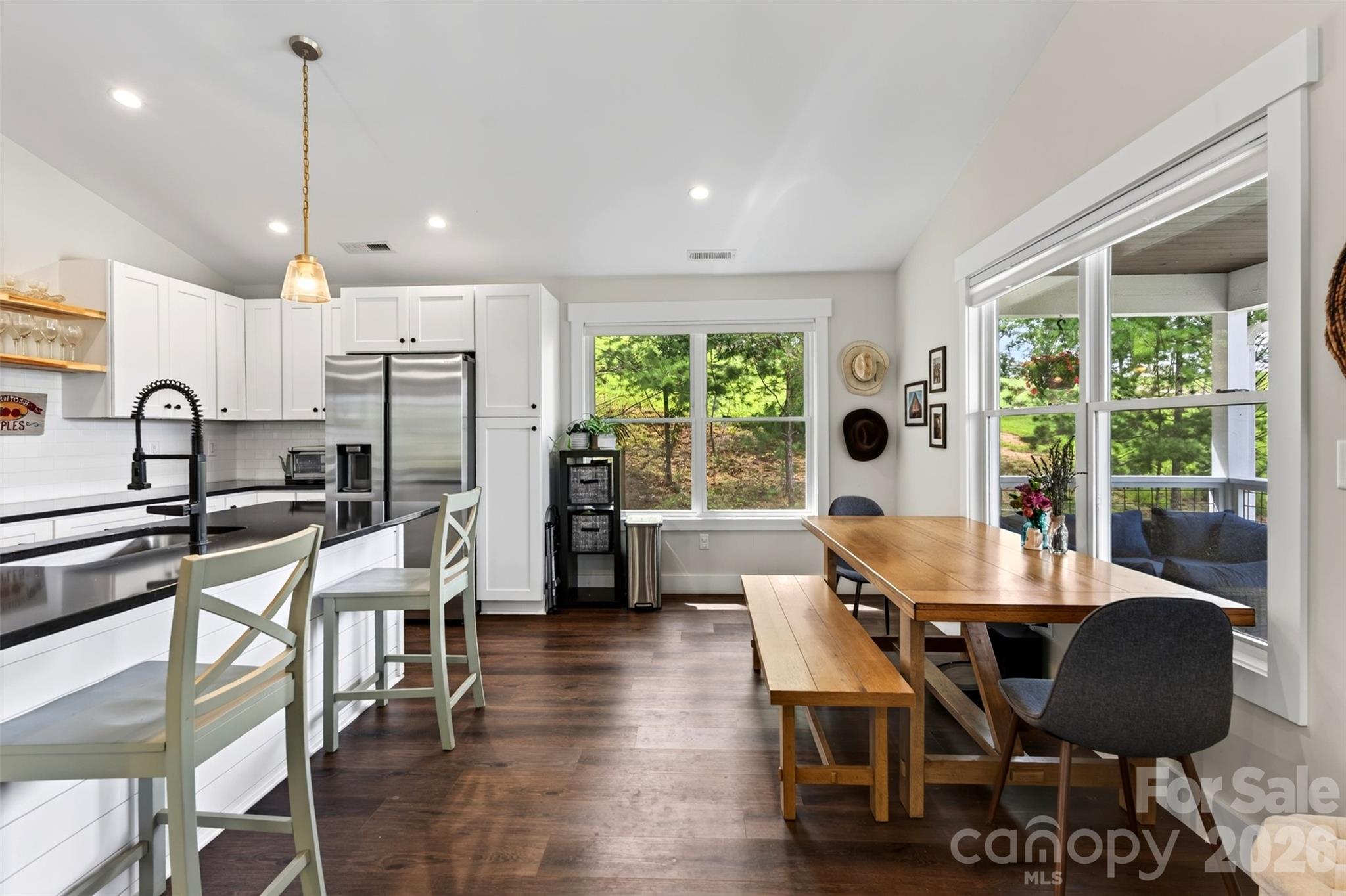 Single Family Residence at 932 Morlin Acres Drive, Marshall, photo 13 of 47
