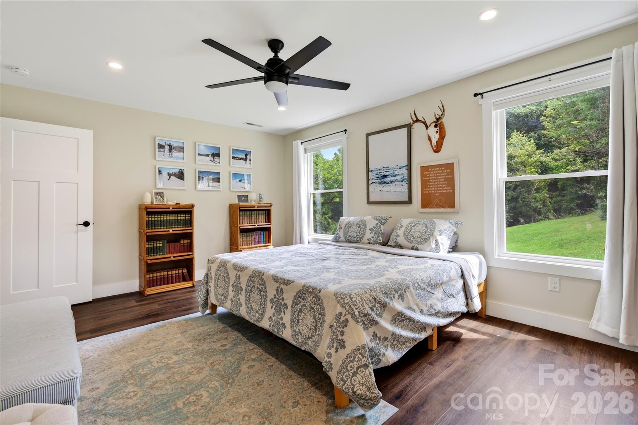 Single Family Residence at 932 Morlin Acres Drive, Marshall, photo 16 of 47
