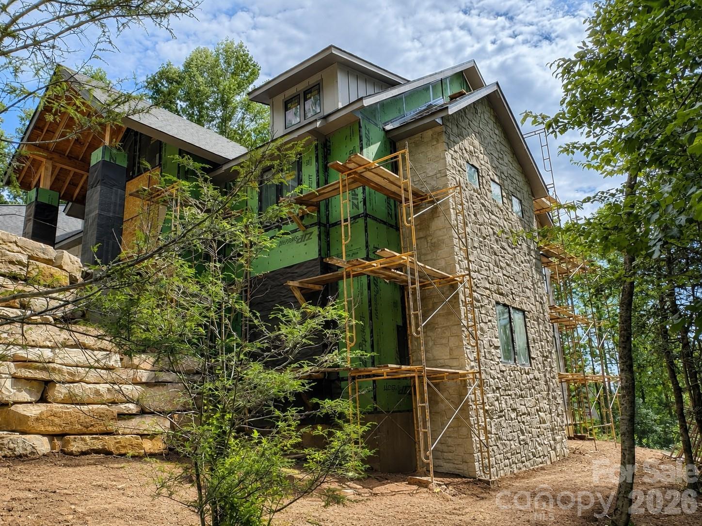 Single Family Residence at 96 Split Rock Trail, Arden, photo 14 of 31