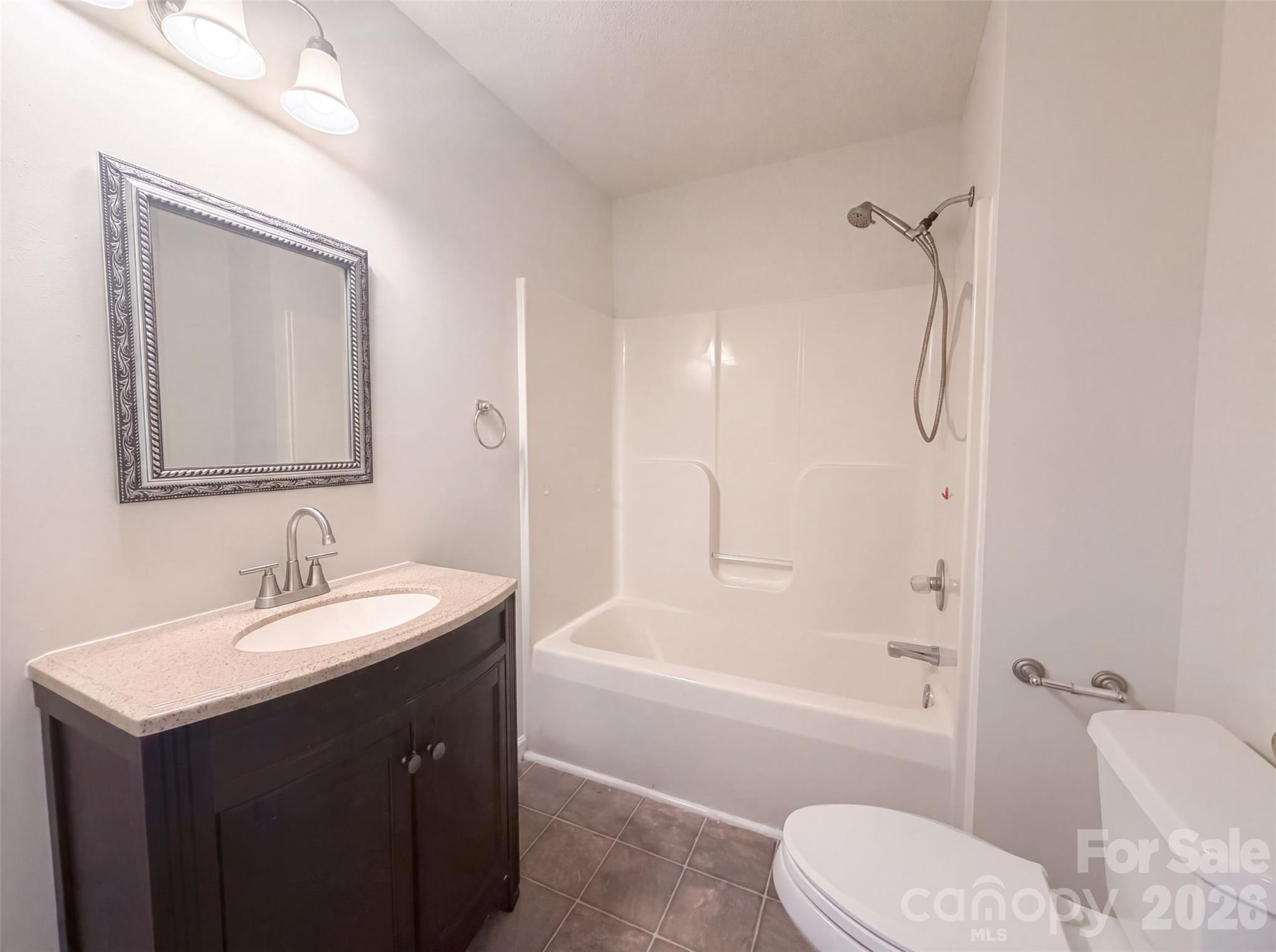 Single Family Residence at 2243 Mintew Circle, Lincolnton, photo 11 of 14