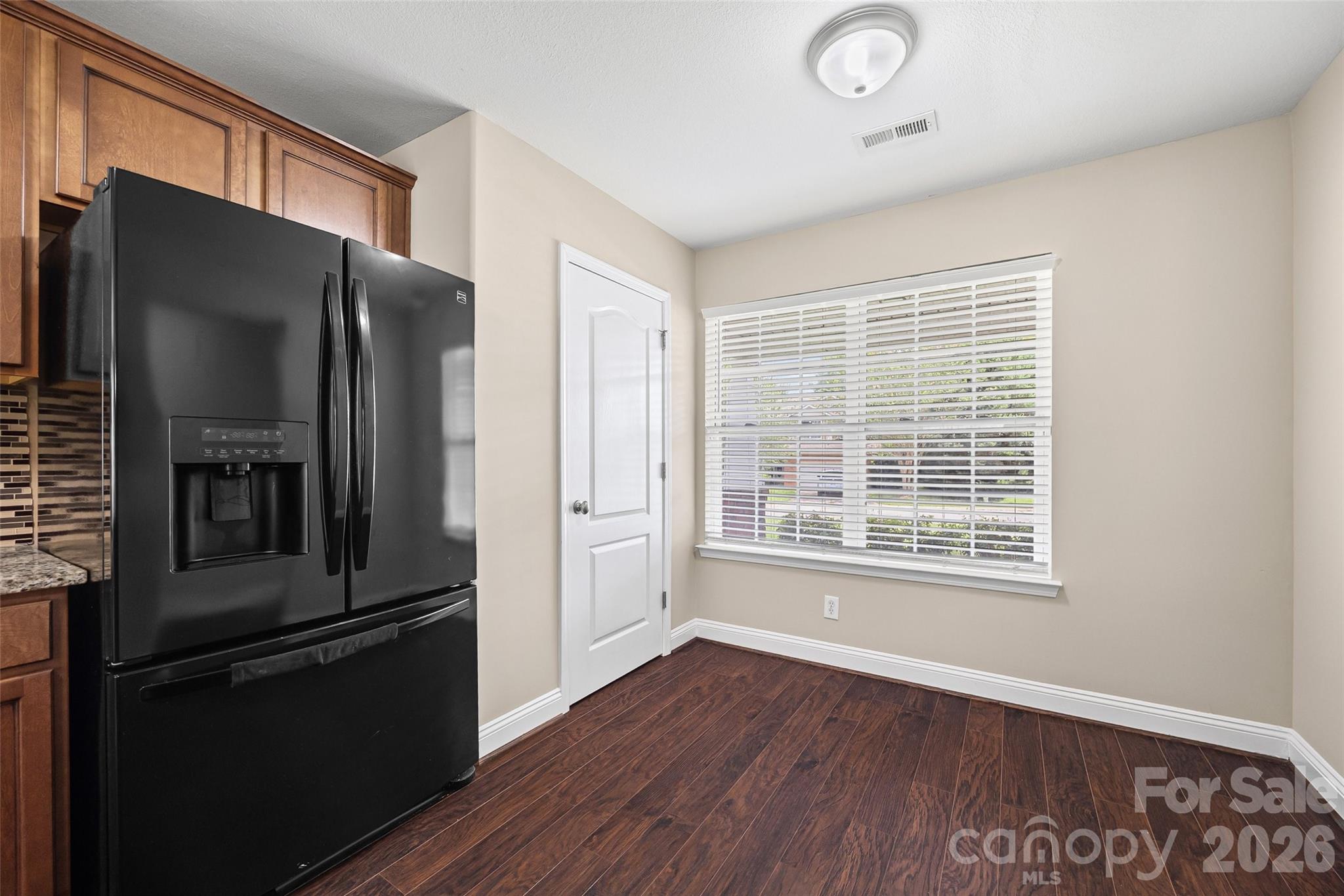 Single Family Residence at 848 Estuary Court, Rock Hill, photo 7 of 37