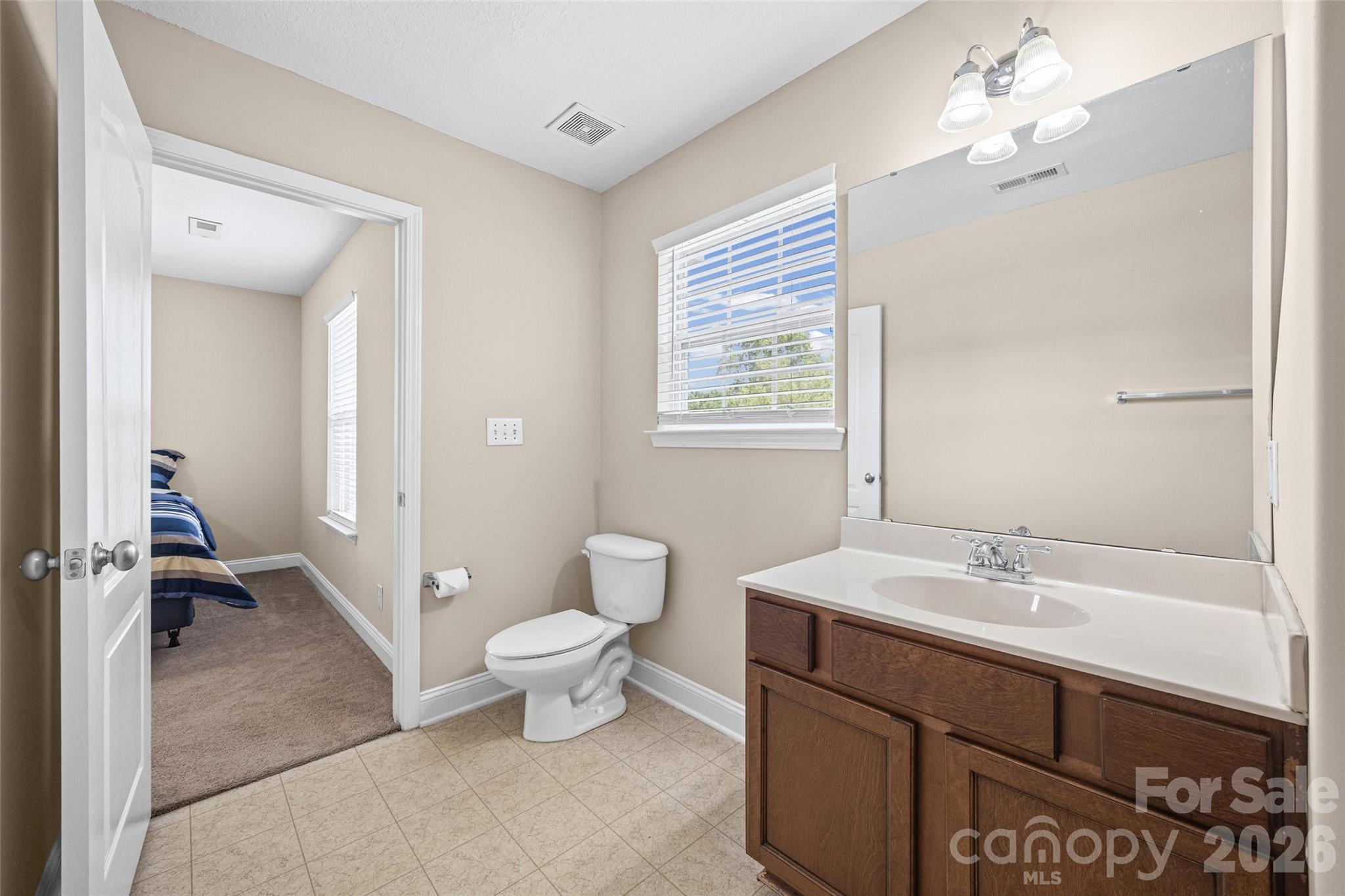Single Family Residence at 848 Estuary Court, Rock Hill, photo 28 of 37