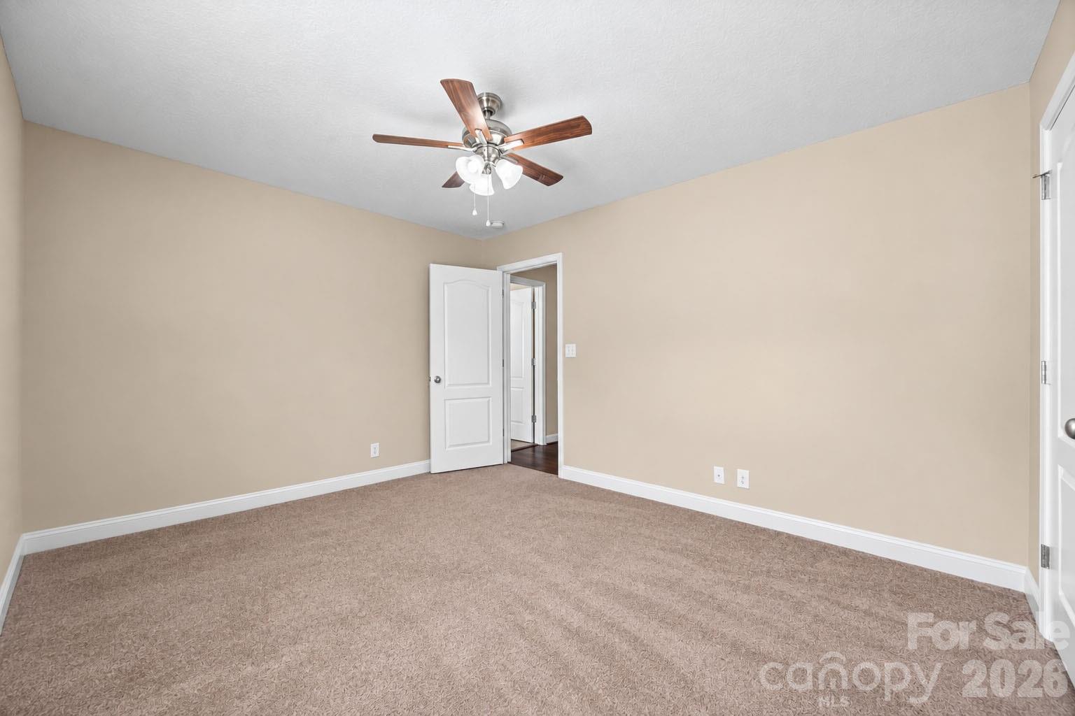 Single Family Residence at 848 Estuary Court, Rock Hill, photo 31 of 37