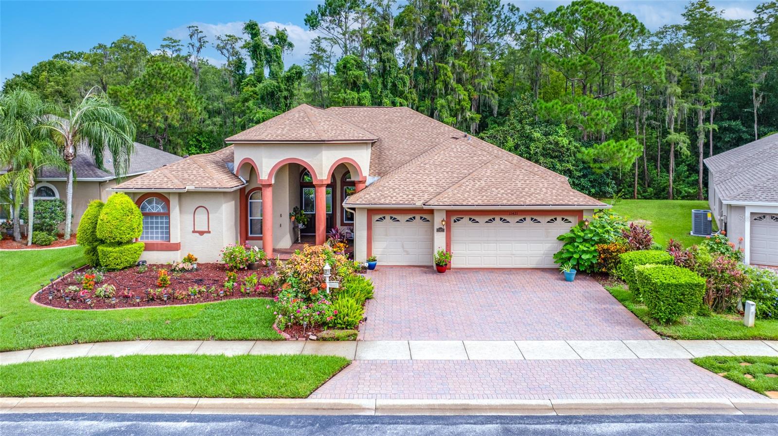 11421 STRATHAVEN CT