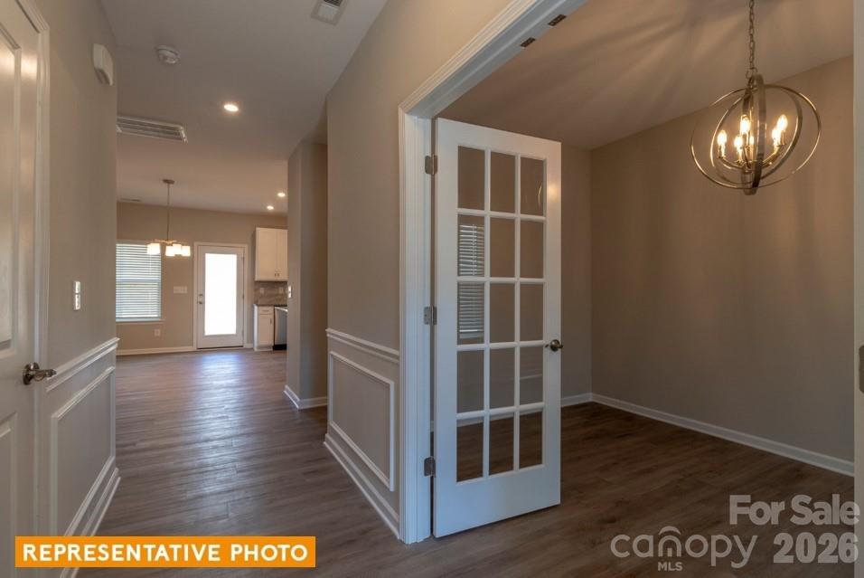 Single Family Residence at 1711 N Rankin Avenue, Newton, photo 3 of 28