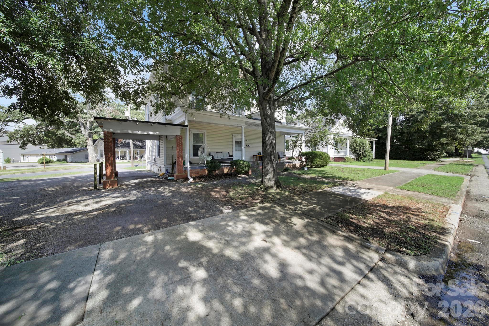 Fourplex at 315 Park Avenue, Rock Hill, photo 3 of 26