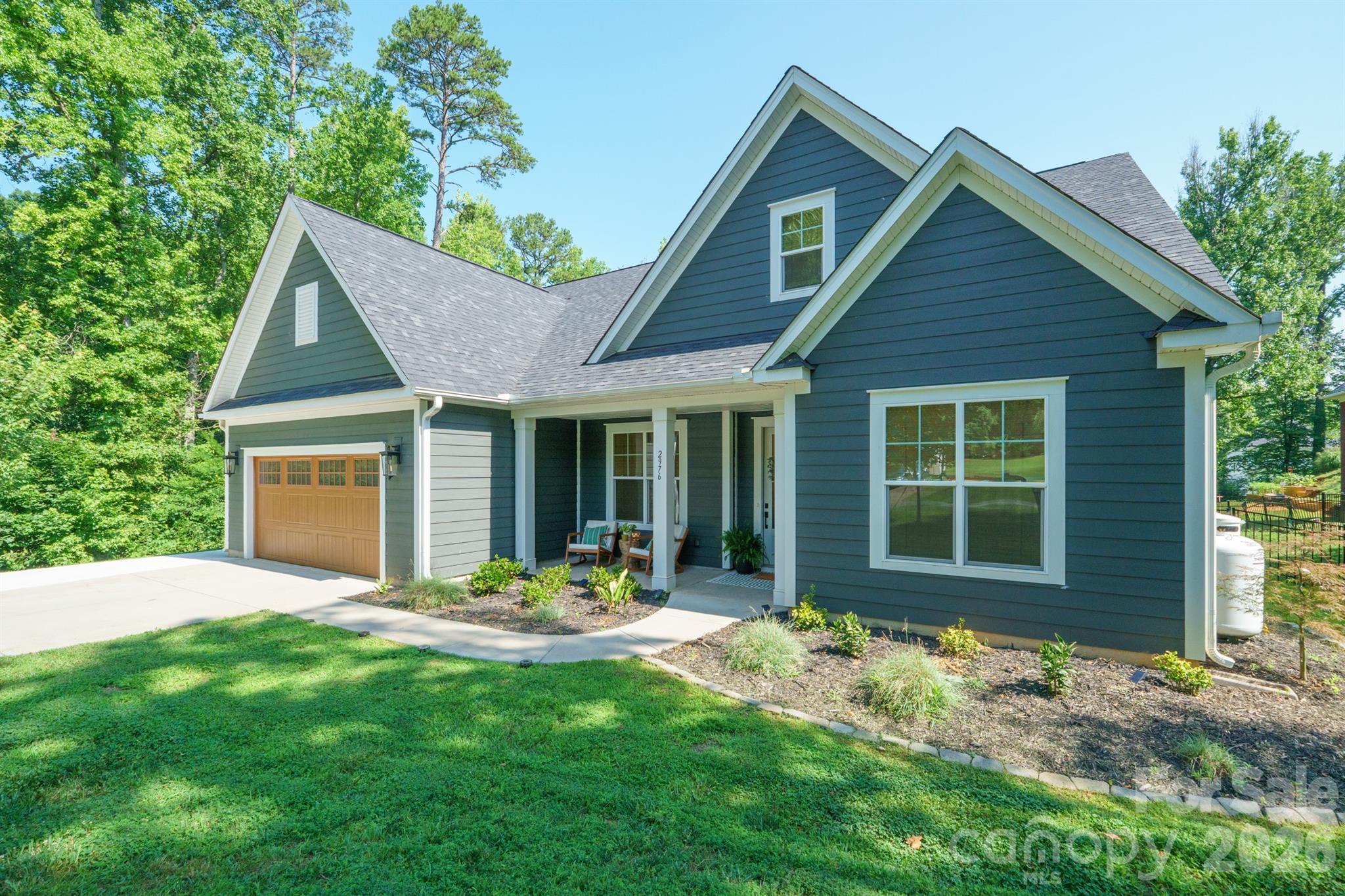 Single Family Residence at 2976 Walter Drive NW, Concord, photo 2 of 23
