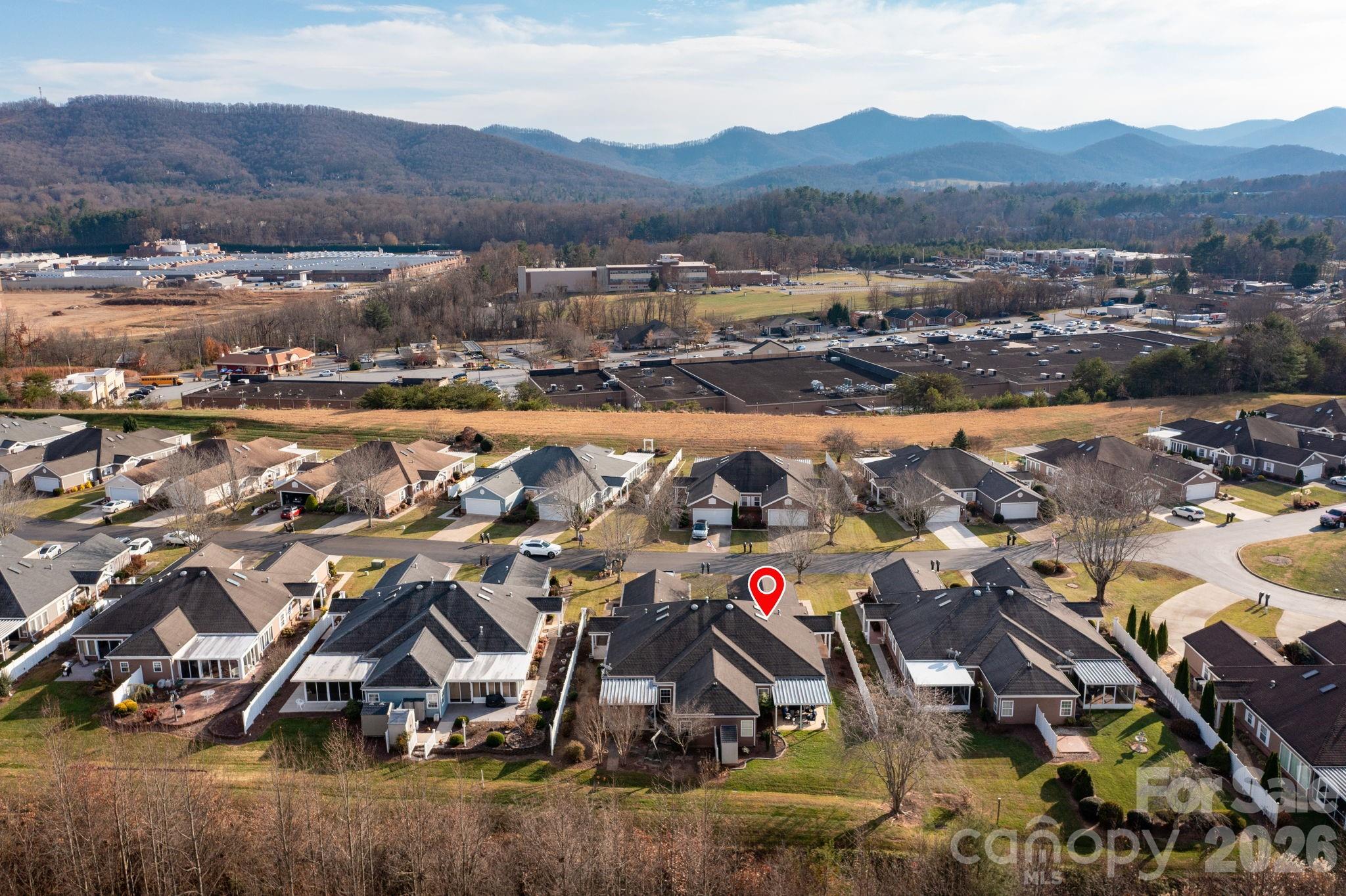 Townhouse at 11-C Heather Way, Candler, photo 37 of 40