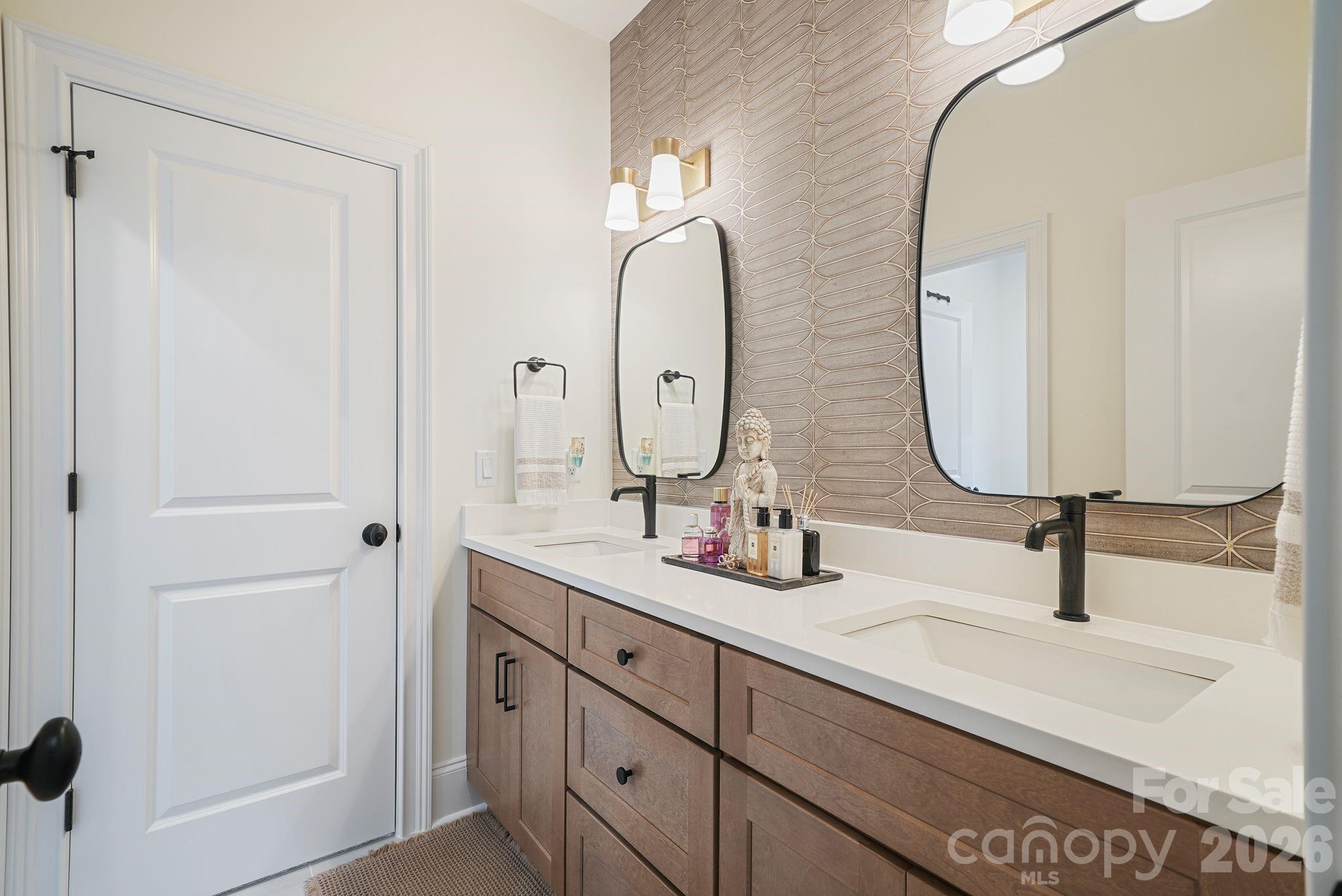 Single Family Residence at 6528 Great Blue Path, Clover, photo 31 of 47